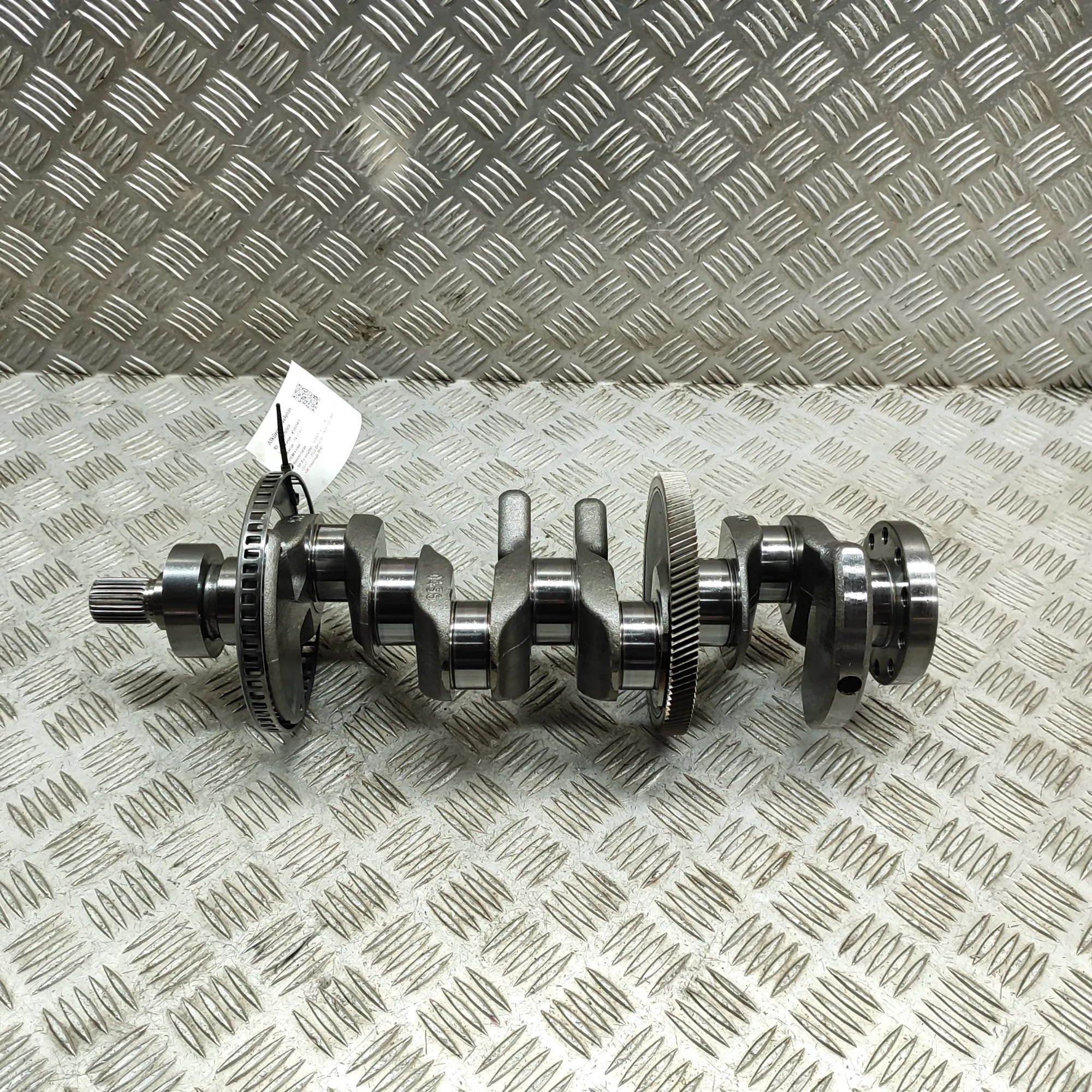Volvo XC40 / EX40 crankshaft 31460457, 32290821 Crankshaft VOLVO XC40 (536) ...