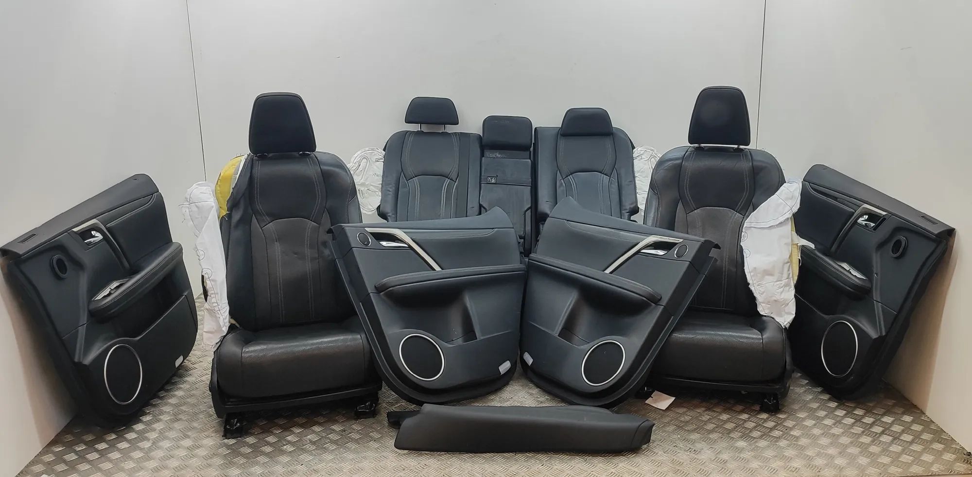 Lexus RX Interior Seats W/ Door Cards Kit 71651-48240, 71611-48310 Interior Seats W/ Door...