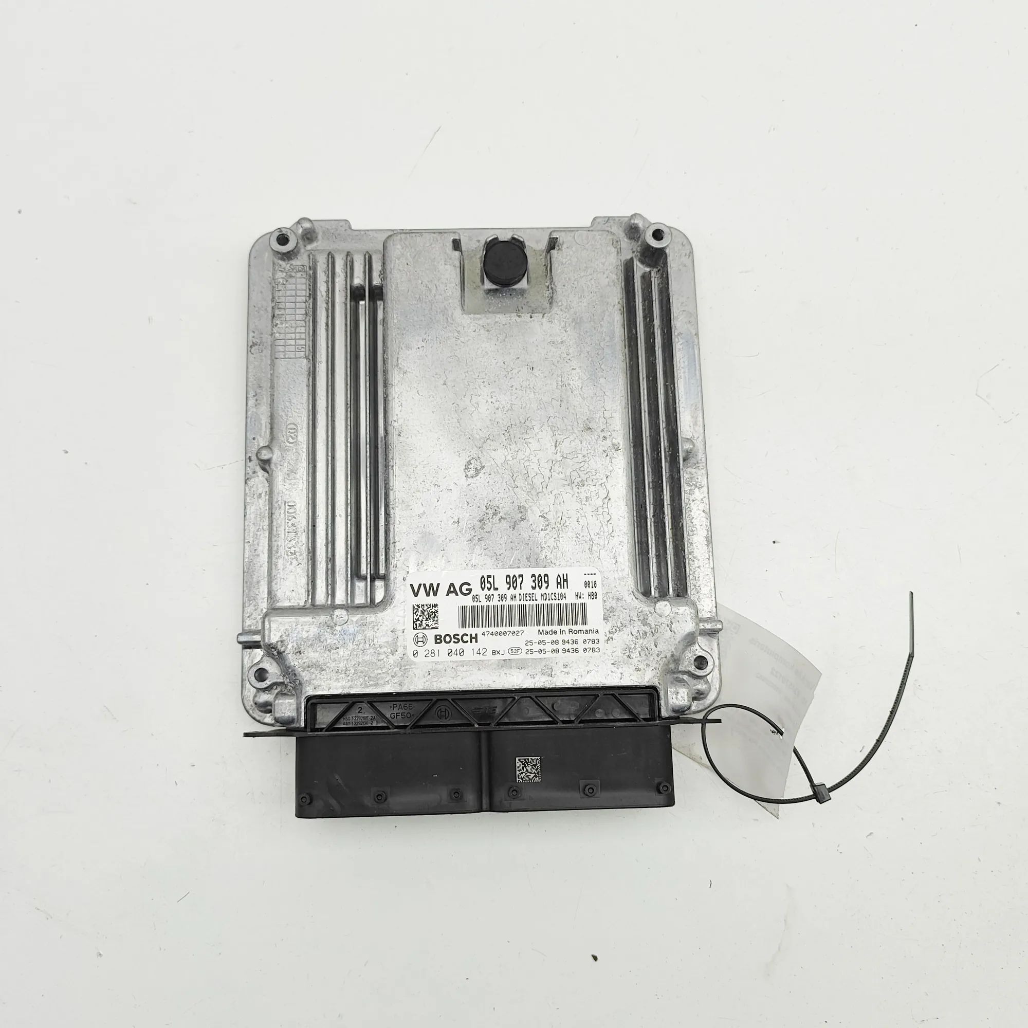 Volkswagen Multivan (T7) Engine Control Unit 0281040142, 4740007027, 05L907309AH Engine Cont...