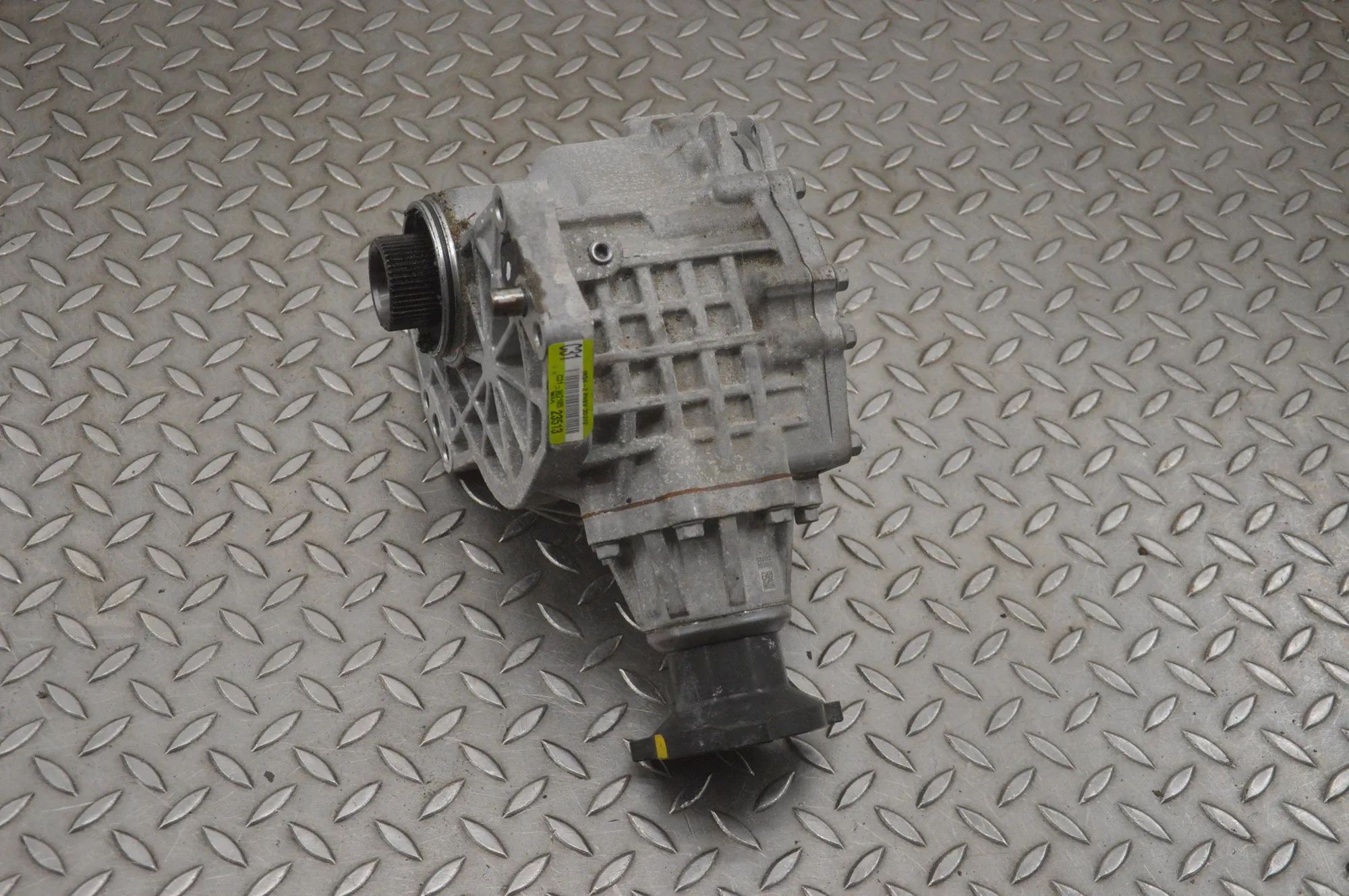 Kia Sorento front differential C31-W2105, 23513, 3D310, 210524-210525, MQ4-2PH...