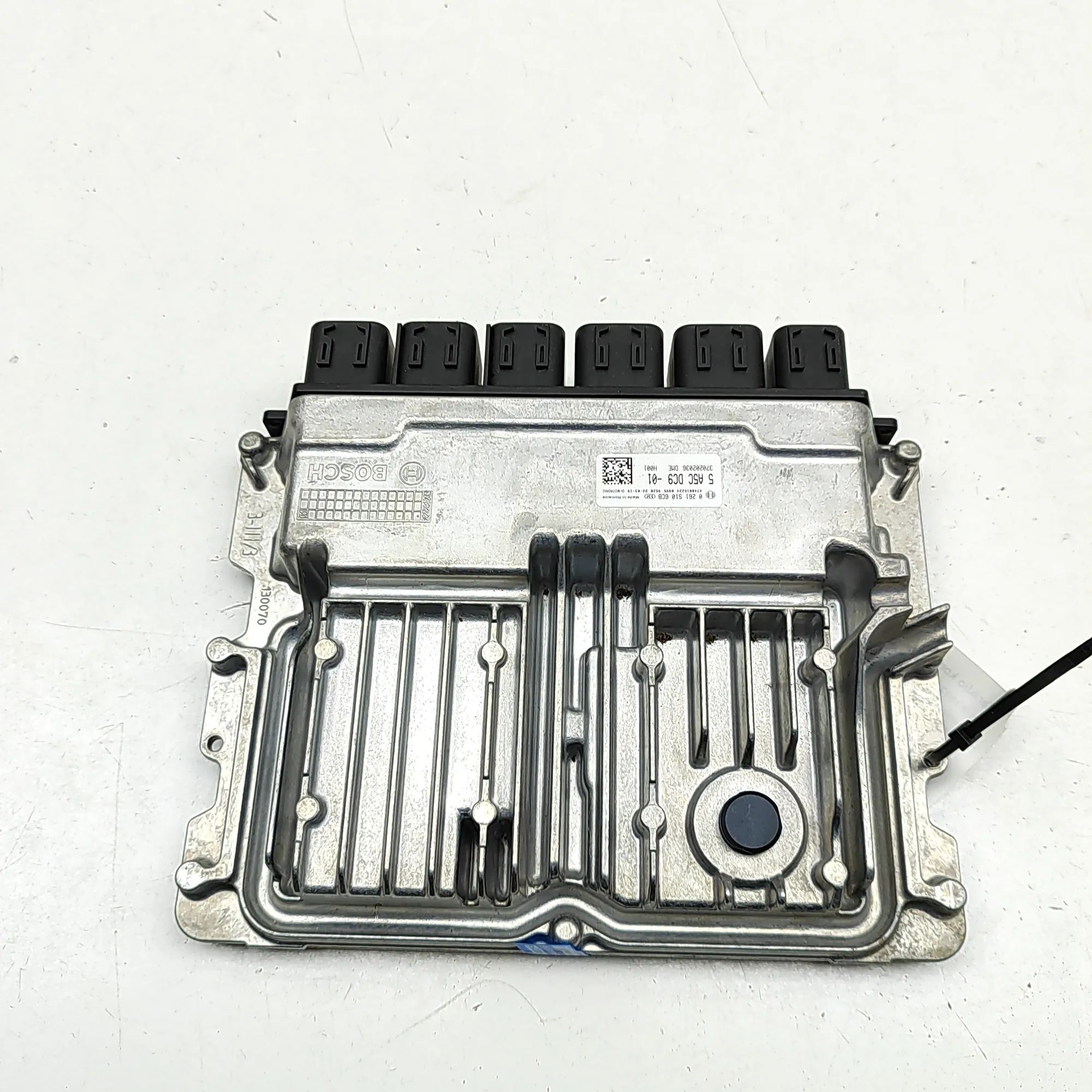 Mini One, Cooper (F55 / F56 / F57) Engine Control Unit 0261S106CB, 5A5CDC9 Engine Control Unit MINI CO...