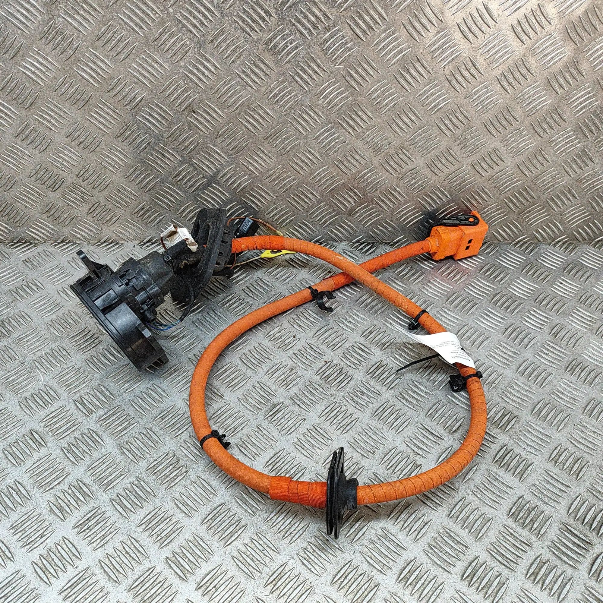 Audi e-tron Battery Charging Cable 4KE915651, 4KR971106D Battery Charging Cable AU...
