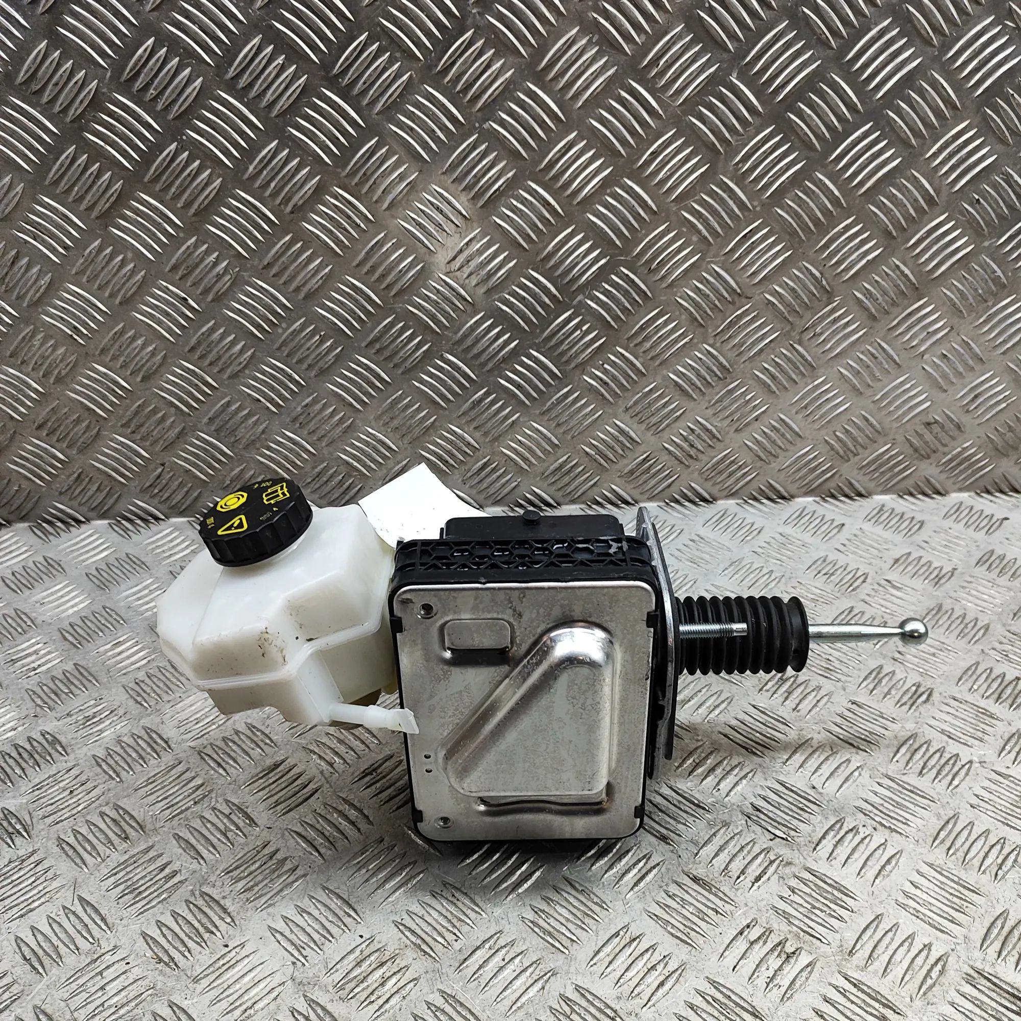 BMW X1 / iX1 (U11) Brake Servo Booster