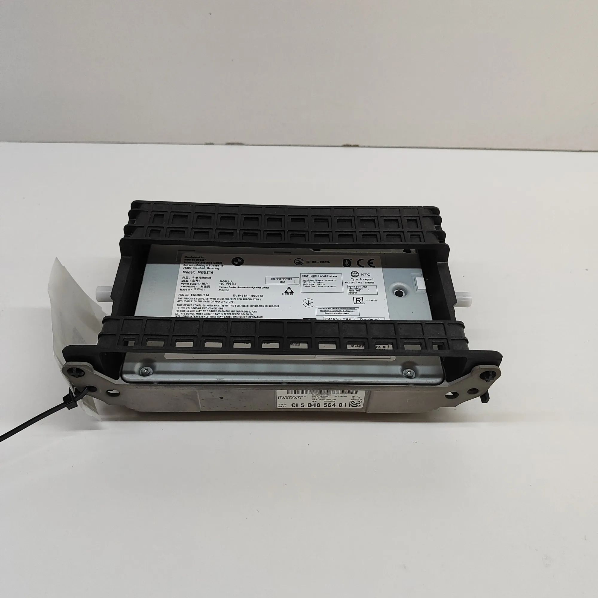 BMW 3 (G20 / G21) Music Navi CD Radio Player Head Unit 5B48564 Music Navi CD Radio Player Head Unit BM...