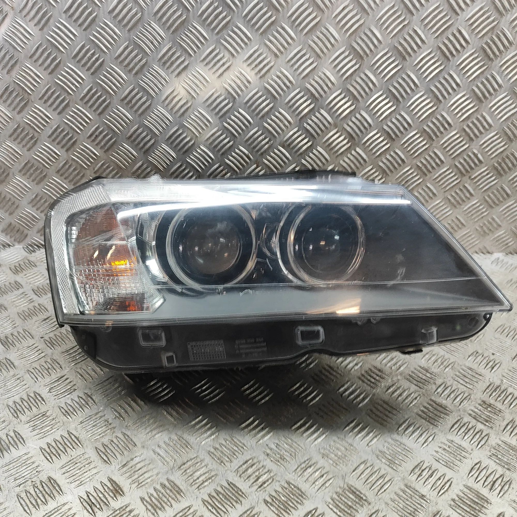 BMW X3 (F25) Front Right Headlight 7217294 Front Right Headlight BMW X3 (F25) (201...