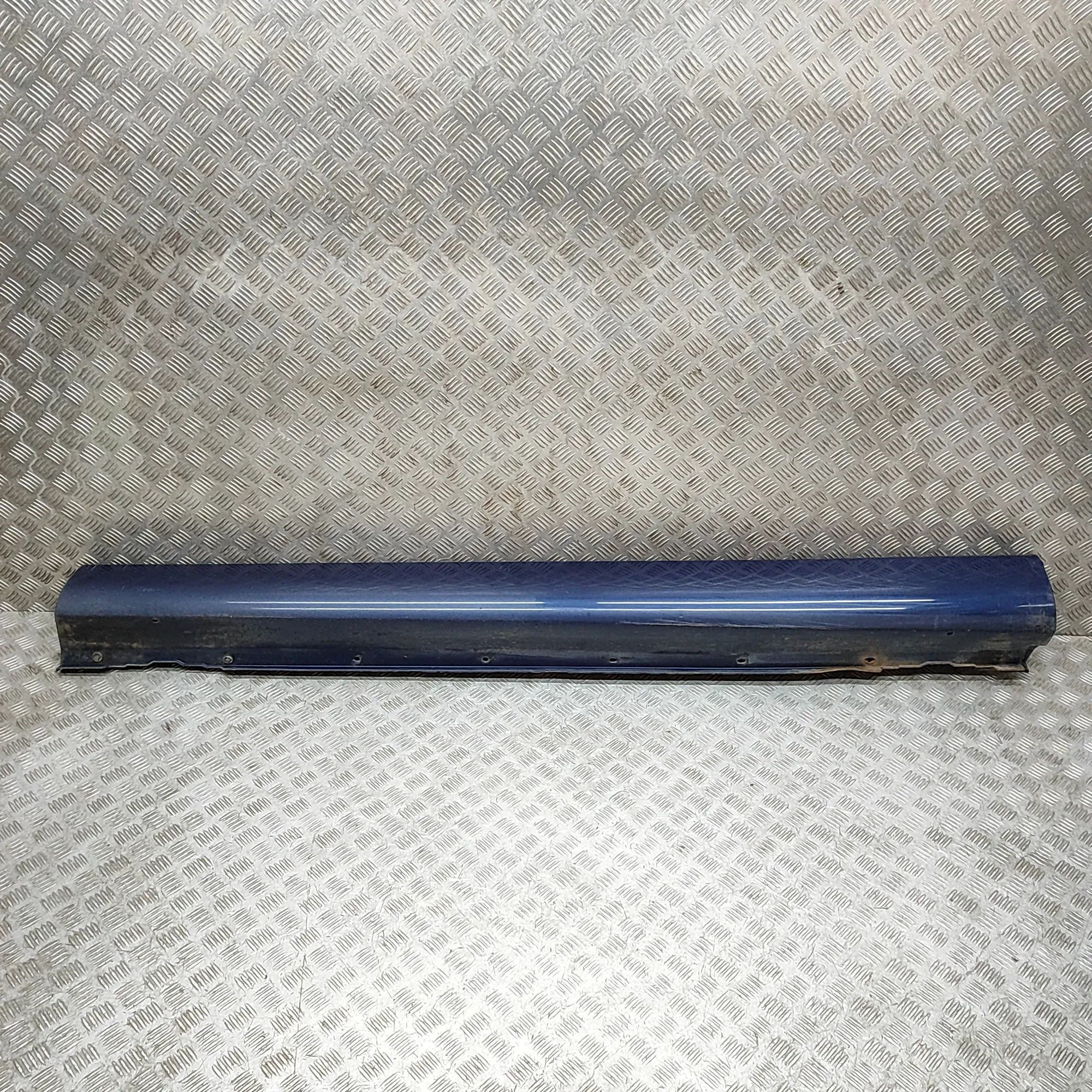 Jaguar XK Left Side Plastic Sideskirt Cover 4W83-20211-ACW Left Side Plastic Sideskirt Cove...