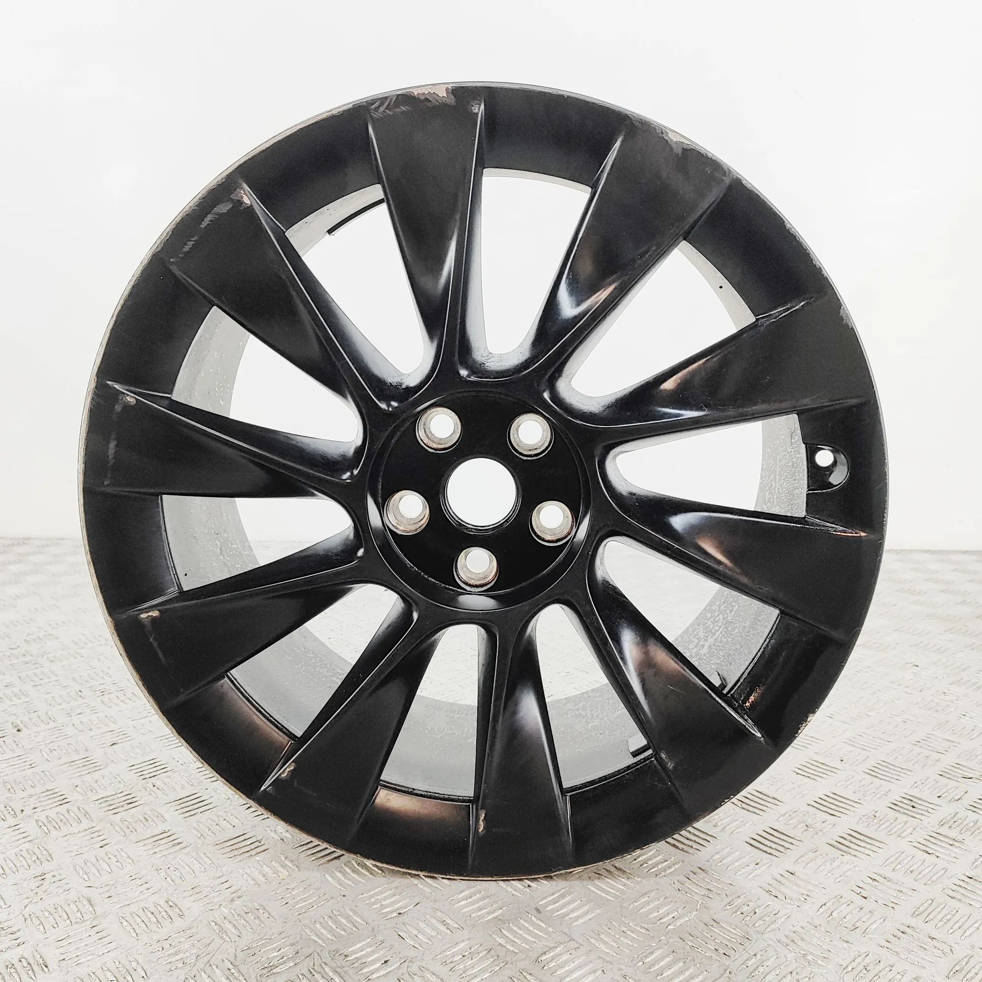 Tesla Model Y Alloy Wheel 1188223-00-C Alloy Wheel TESLA MODEL Y (2019-.....