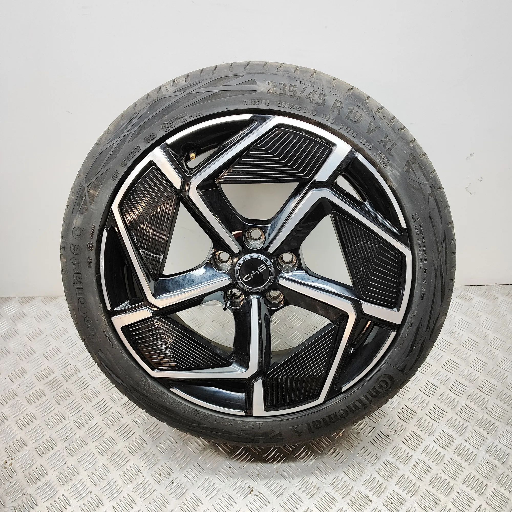 BYD Seal Alloy Wheel EKEB-3101010-D2 Alloy Wheel BYD SEAL (2022-...)...