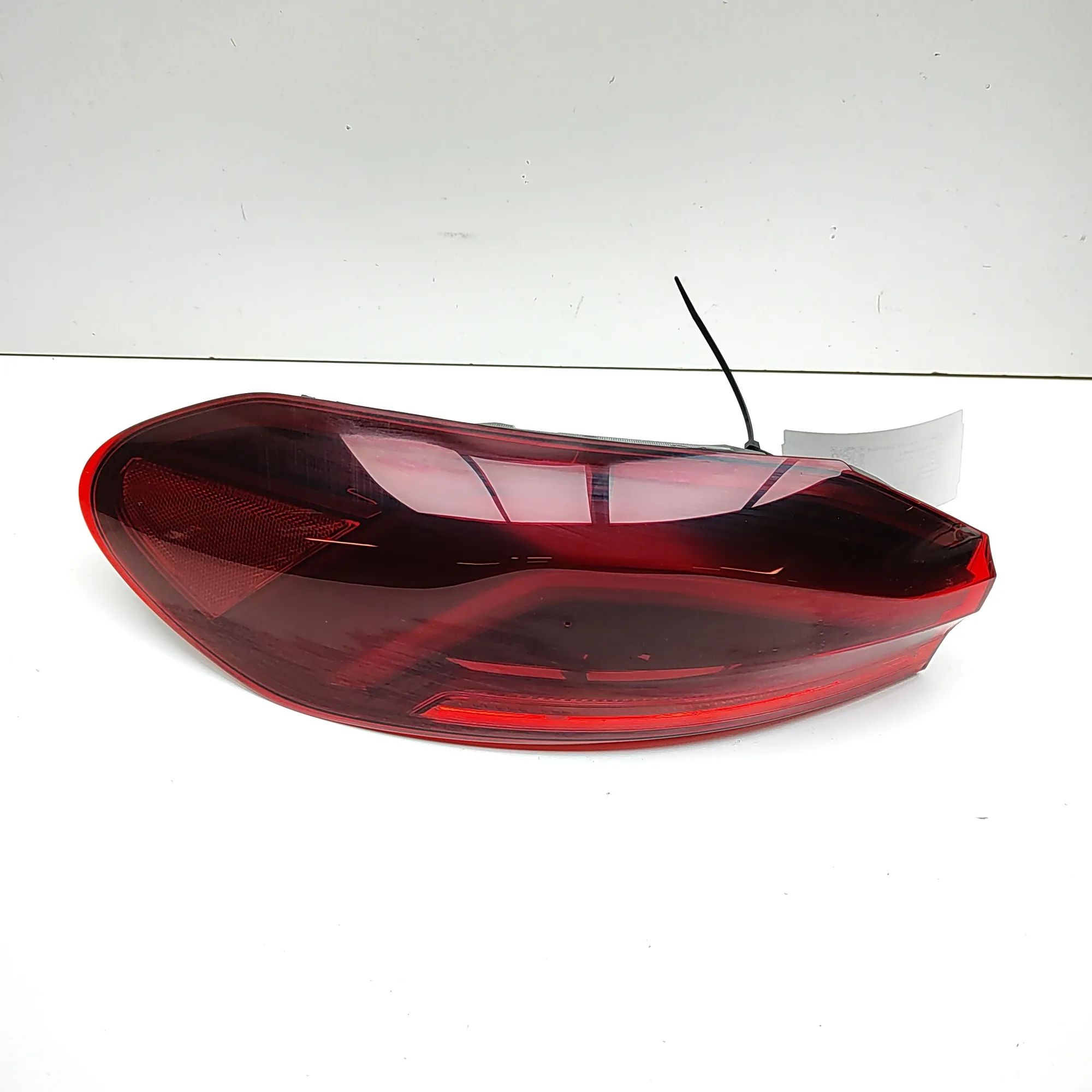 BMW X6 (G06) Rear Left Tail Light