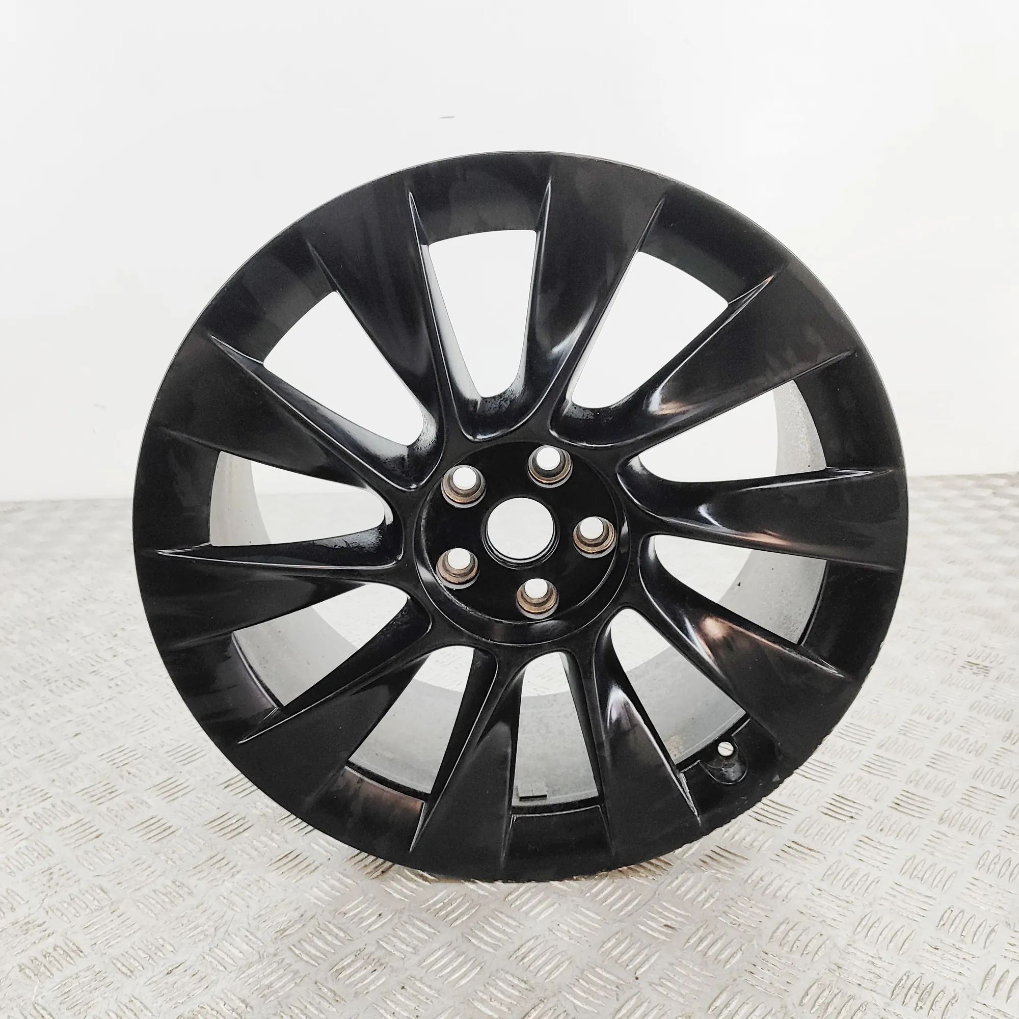 Tesla Model Y Alloy Wheel 1188223-00-B Alloy Wheel TESLA MODEL Y (2019-.....