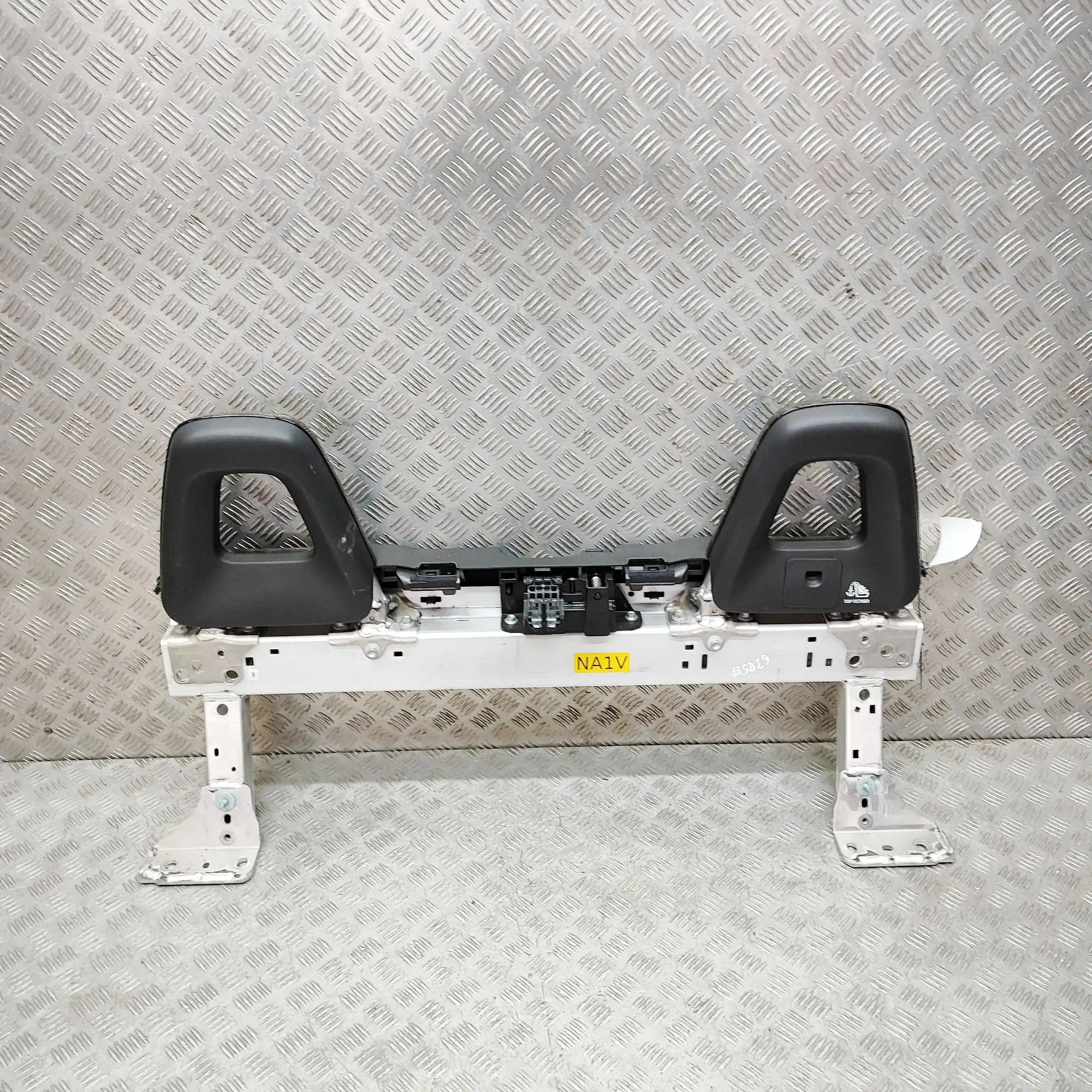 Mazda MX-5 Convertible roof roll over bar N243-56-H1XN Convertible roof roll over bar MAZ...