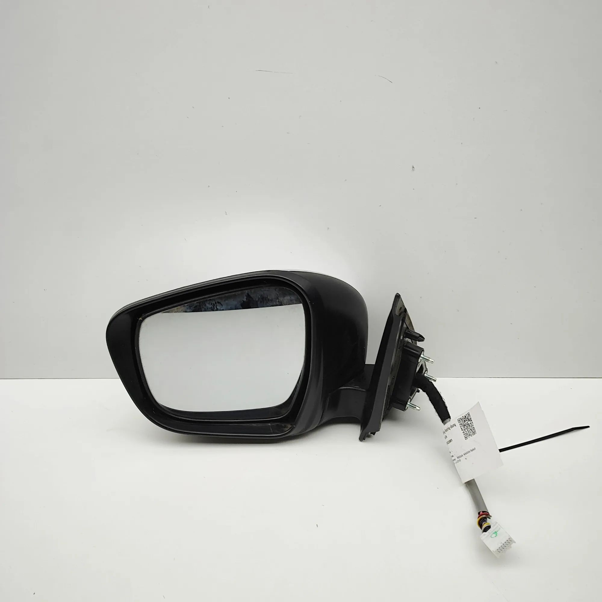 Nissan Navara (D23) Left Side Wing Mirror 96302-4KJ2D Left Side Wing Mirror NISSAN NAVARA...