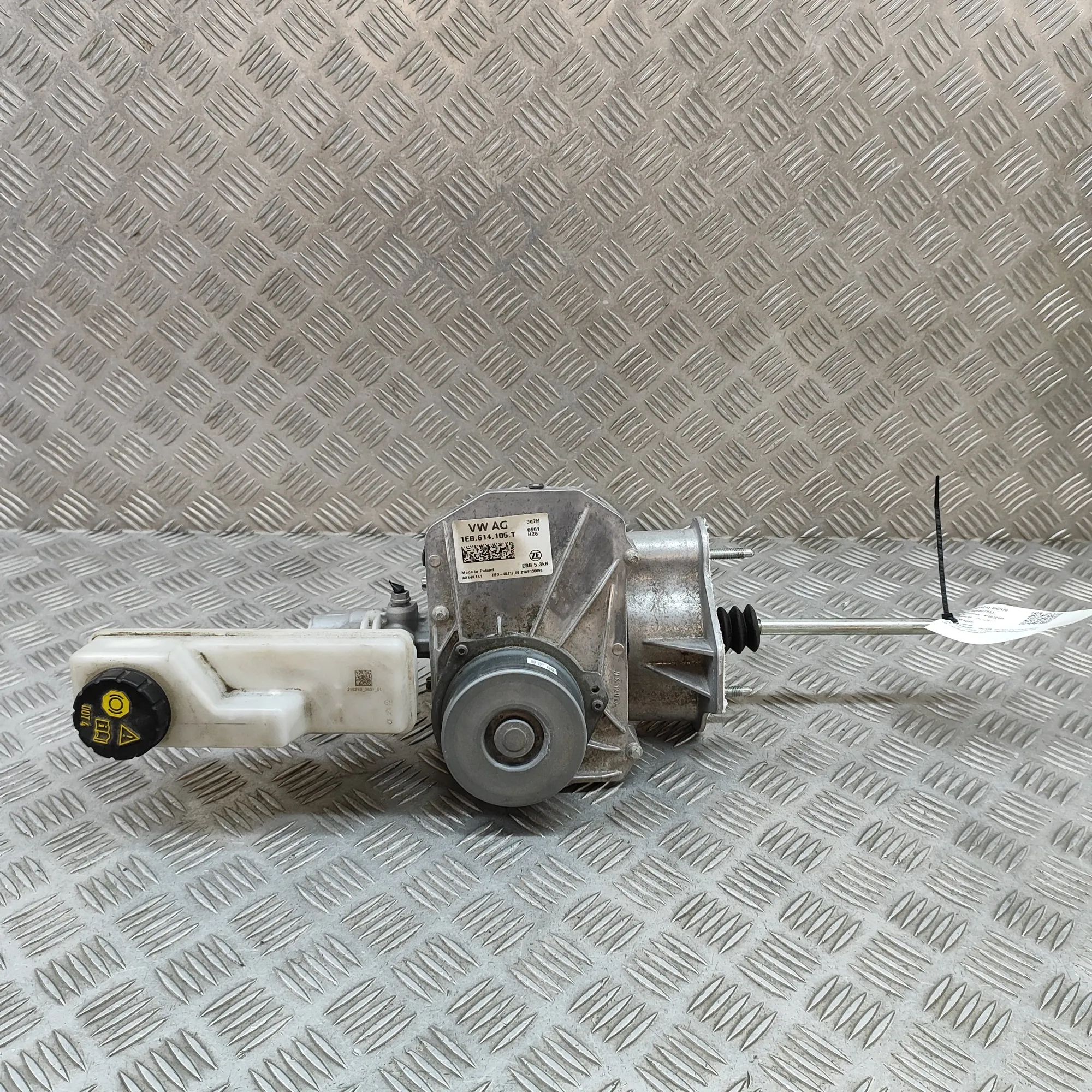 Skoda Enyaq Brake Servo Booster 1EB611301, 1EB614105T Brake Servo Booster SKODA...