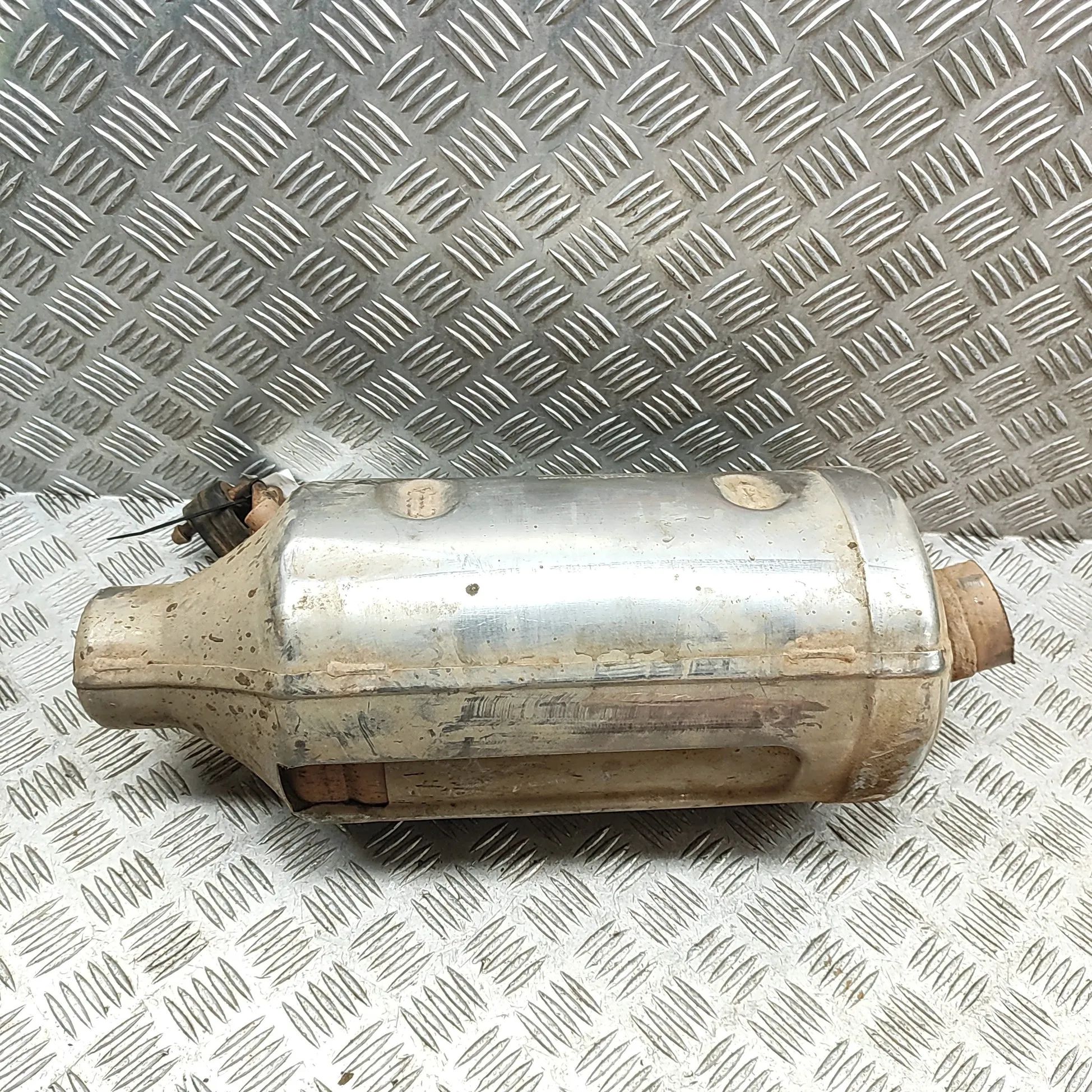 Isuzu D-Max Catalyst Converter 897542999, 82519558 Catalyst Converter ISUZU D-...