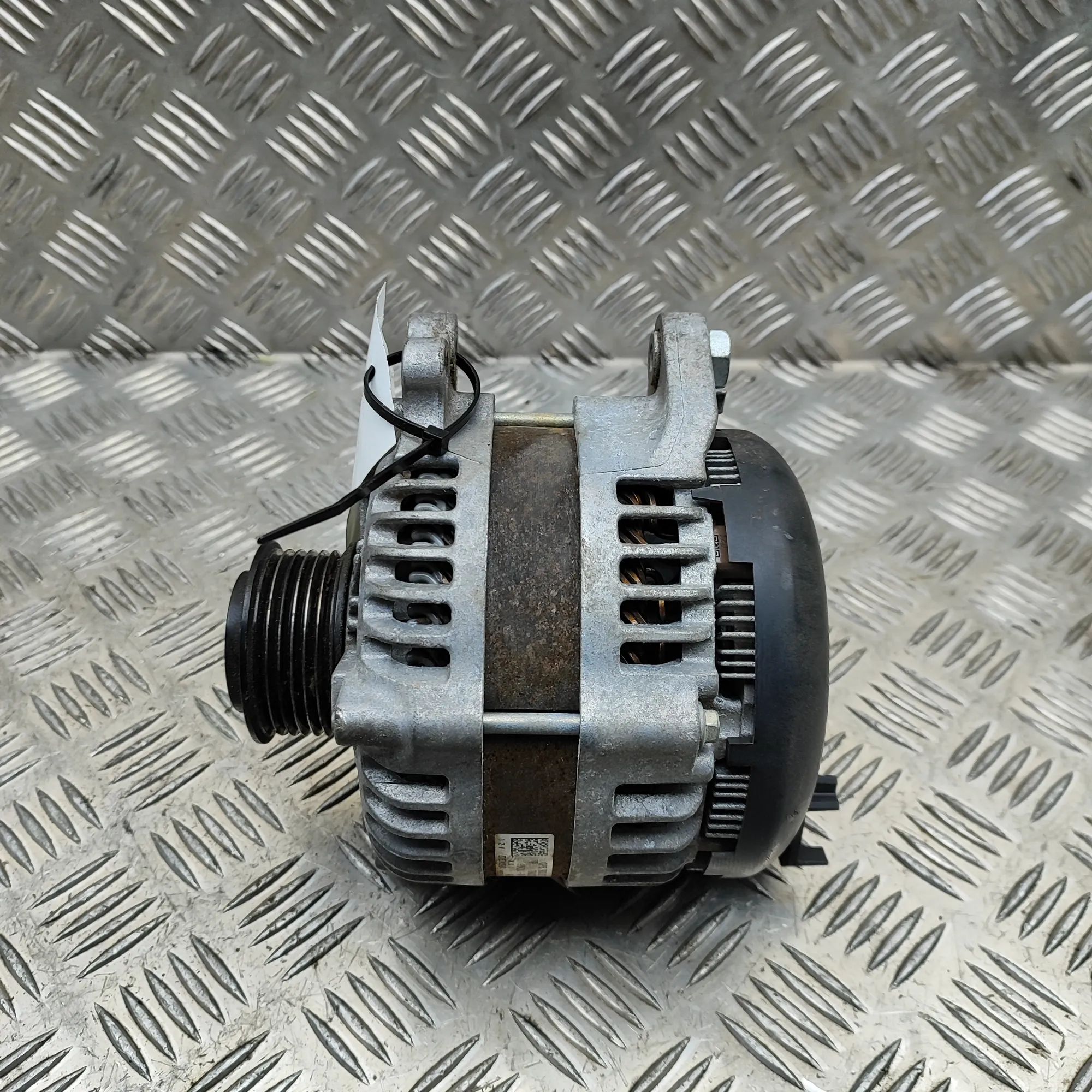 Porsche 911 (992) Alternator Generator 0PB903021 Alternator Generator PORSCHE 911 (992...