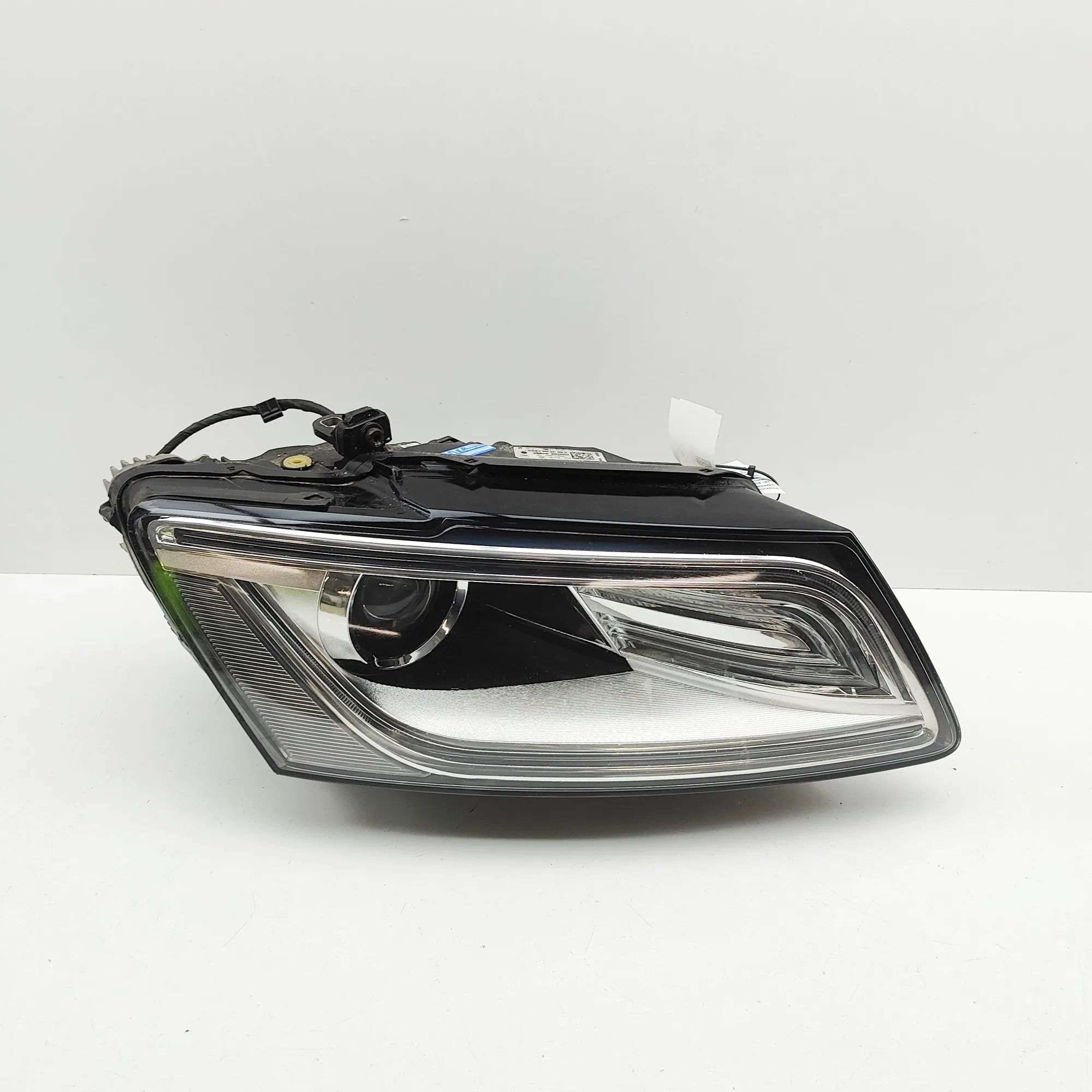 Audi Q5 (8R) Front Right Headlight 90038853, 4G0907697D, 28357987, 8K0941597B, 8R0...