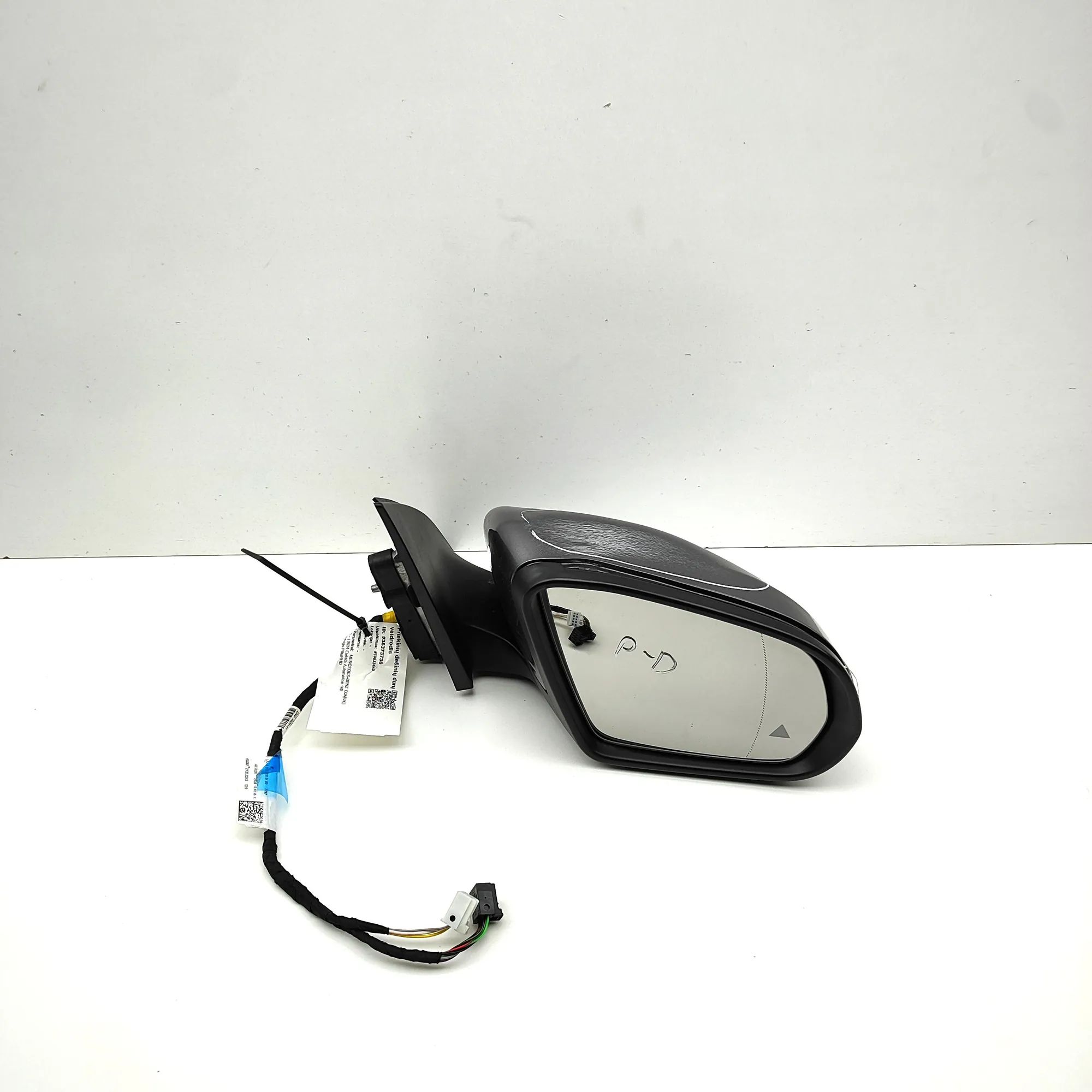Mercedes-Benz GLA / EQA (H247) Right Side Wing Mirror A2478109610 Right Side Wing Mirror MERCEDES-BEN...