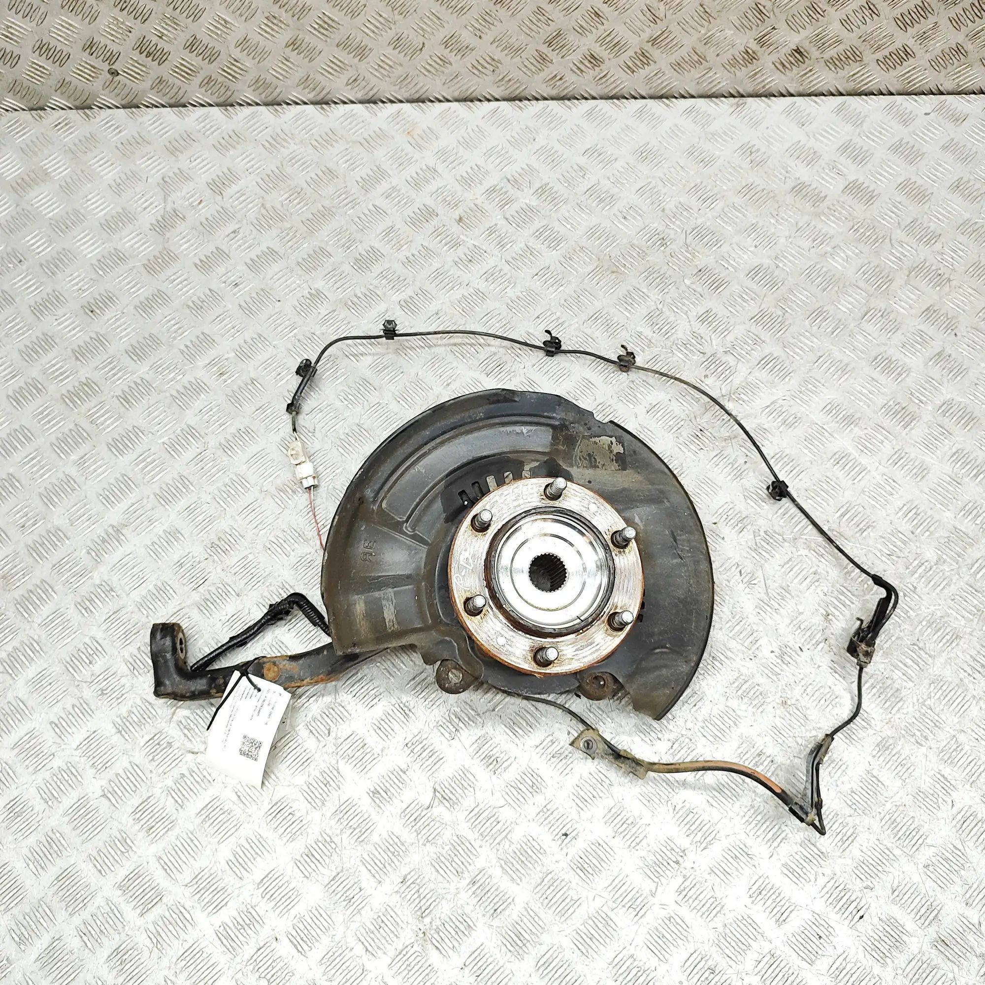 Toyota Hilux Front Right Wheel Hub