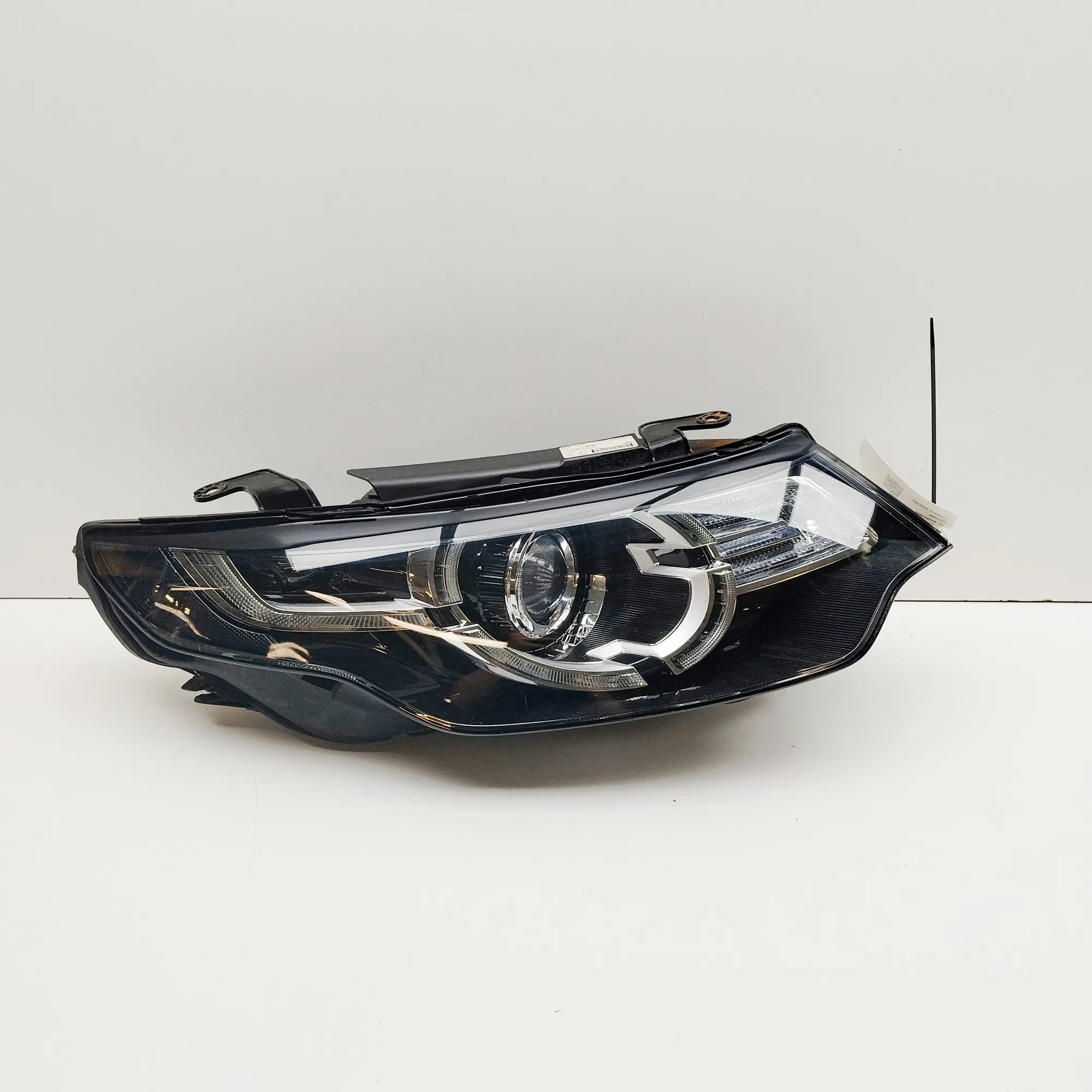 Land Rover Discovery Sport Front Right Headlight