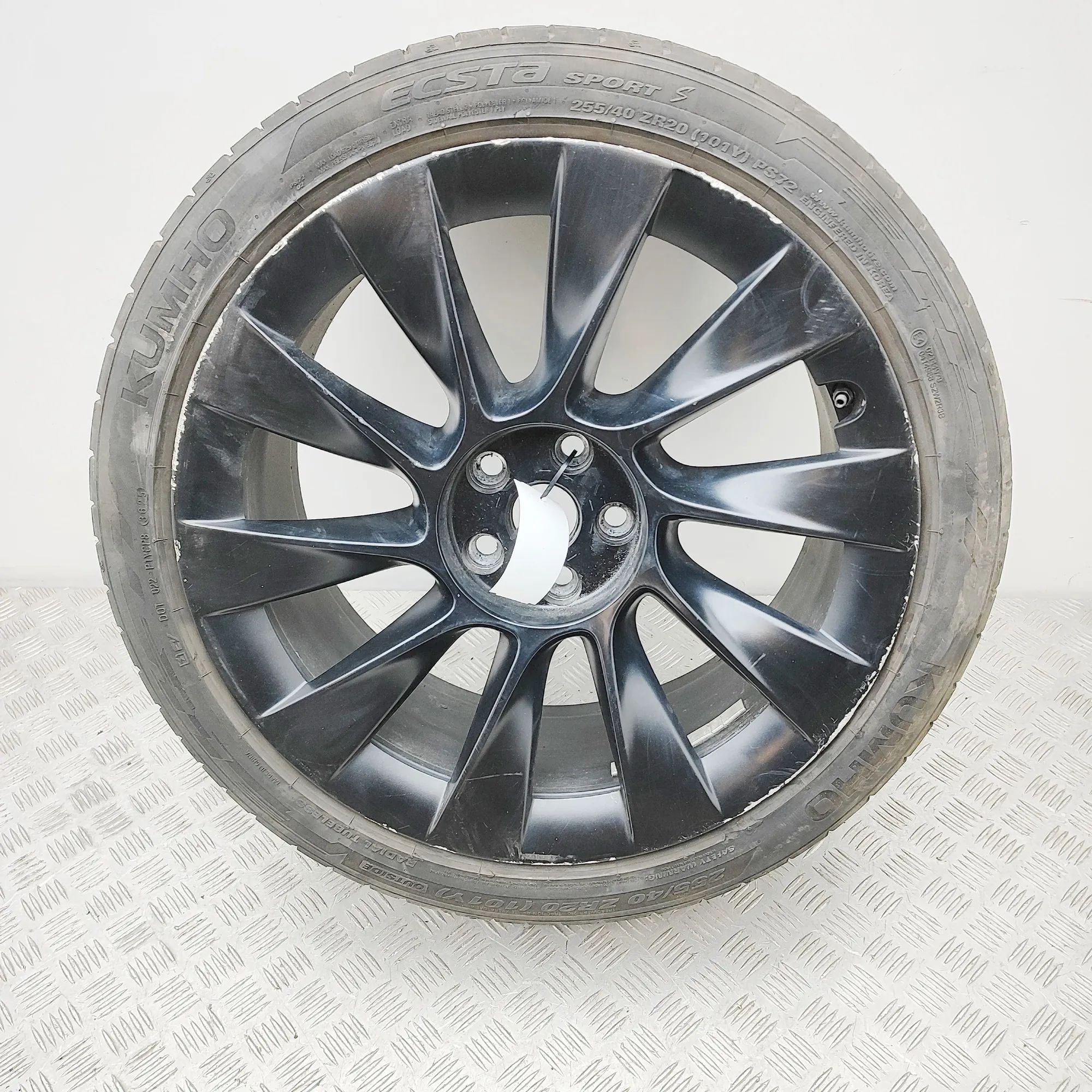 Tesla Model Y Alloy Wheel 1188223-00-B Alloy Wheel TESLA MODEL Y (2019-.....