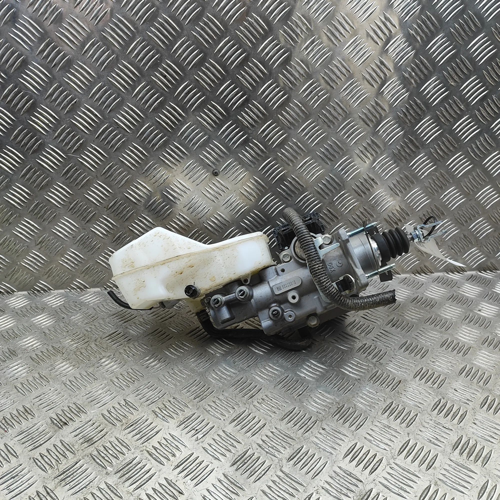 Lexus NX Brake Servo Booster 47200-78200 Brake Servo Booster LEXUS NX (II _A...