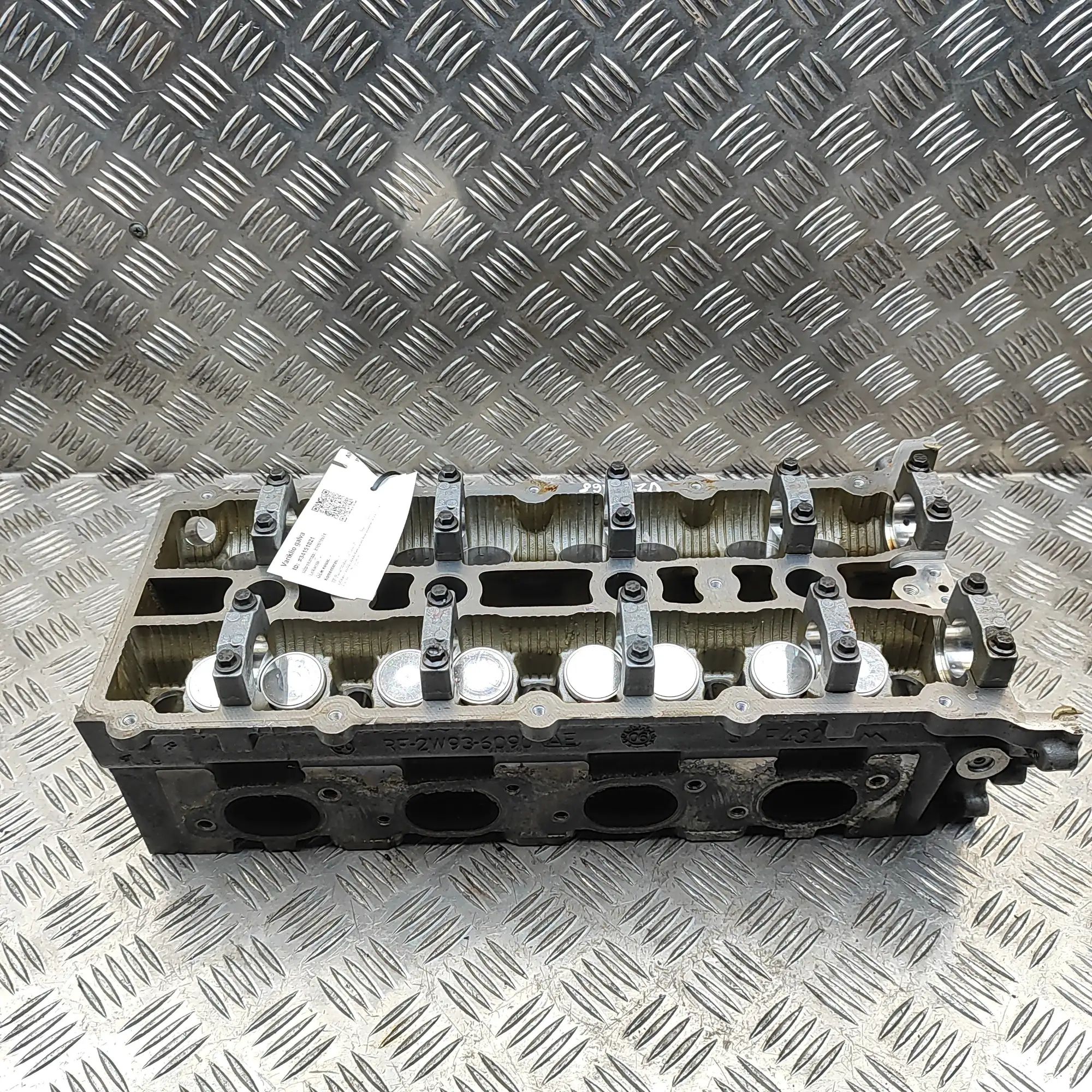 Jaguar XK Right Side Engine Head 2W93-6090-AE Right Side Engine Head JAGUAR XK (...