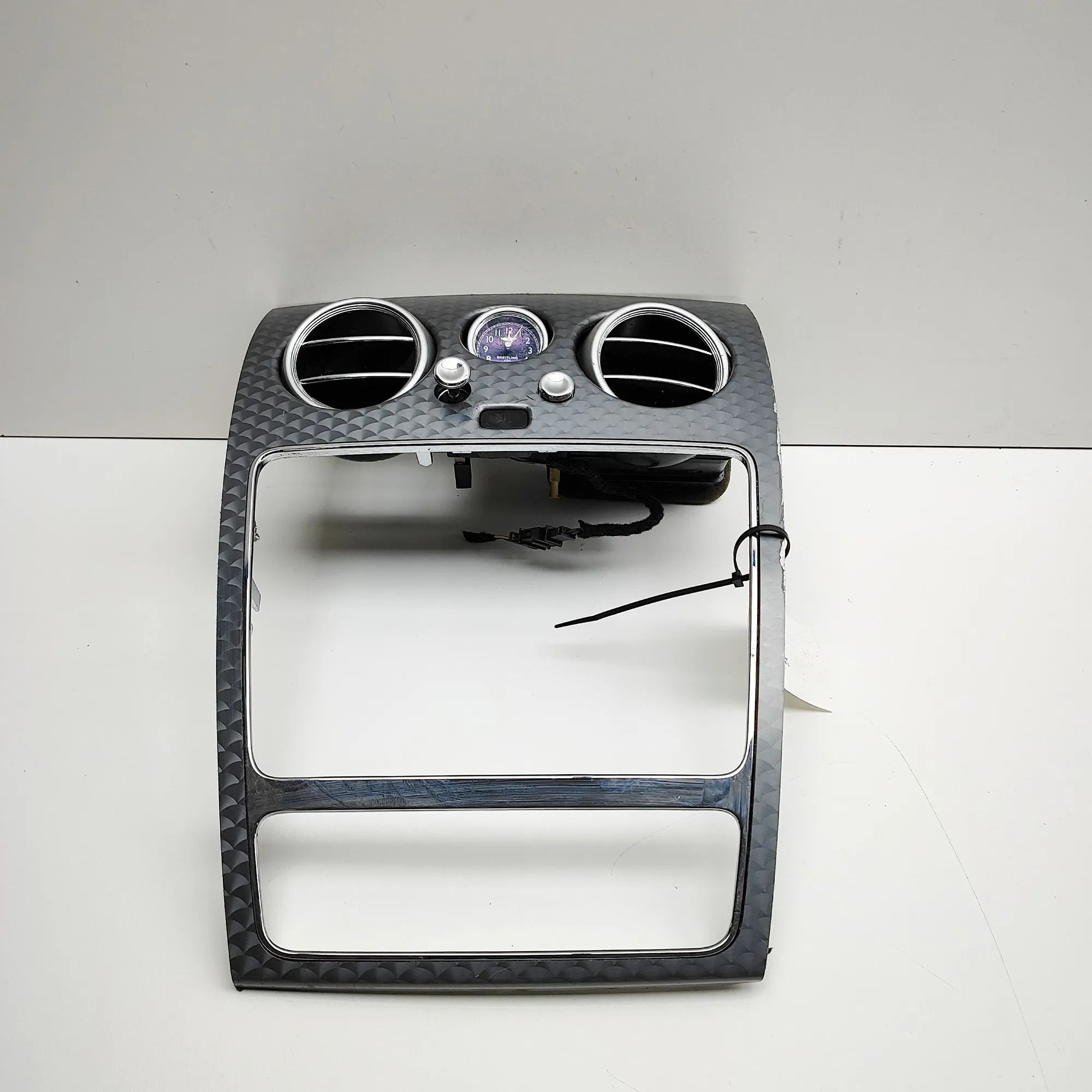 Bentley Continental GT, GTC, Flying Spur Dashboard Air Vents 3W3819144, 3W3857243D Dashboard Air Vents BENTL...