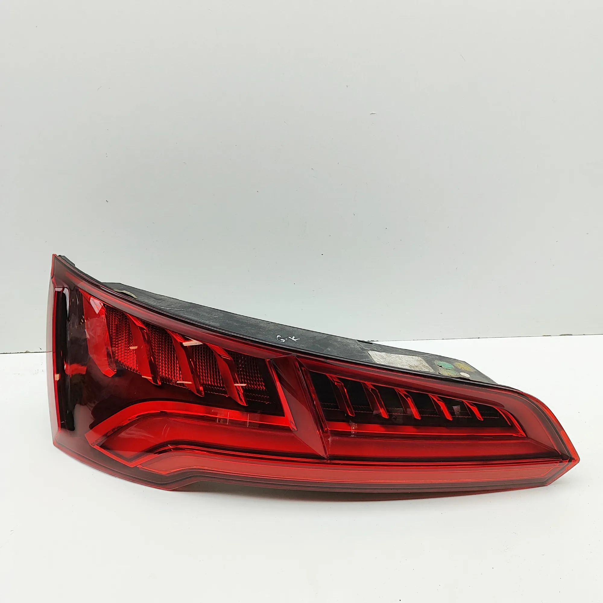 Audi Q5 (8R) Rear Left Tail Light 80A945093B Rear Left Tail Light AUDI Q5 (FY) (2...