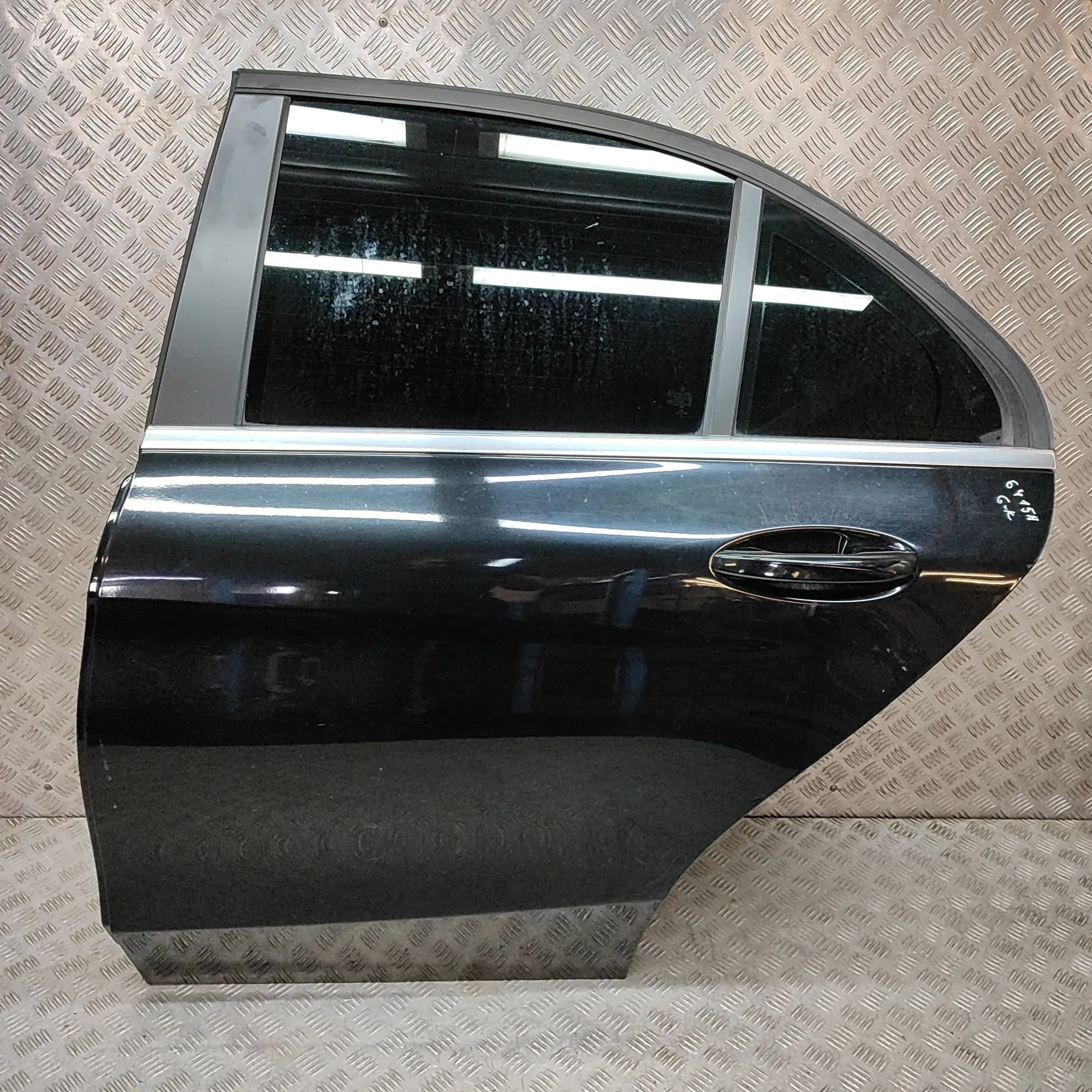 Mercedes-Benz A (W176) Rear Left Door A2057300105 Rear Left Door MERCEDES-BENZ C-CLAS...