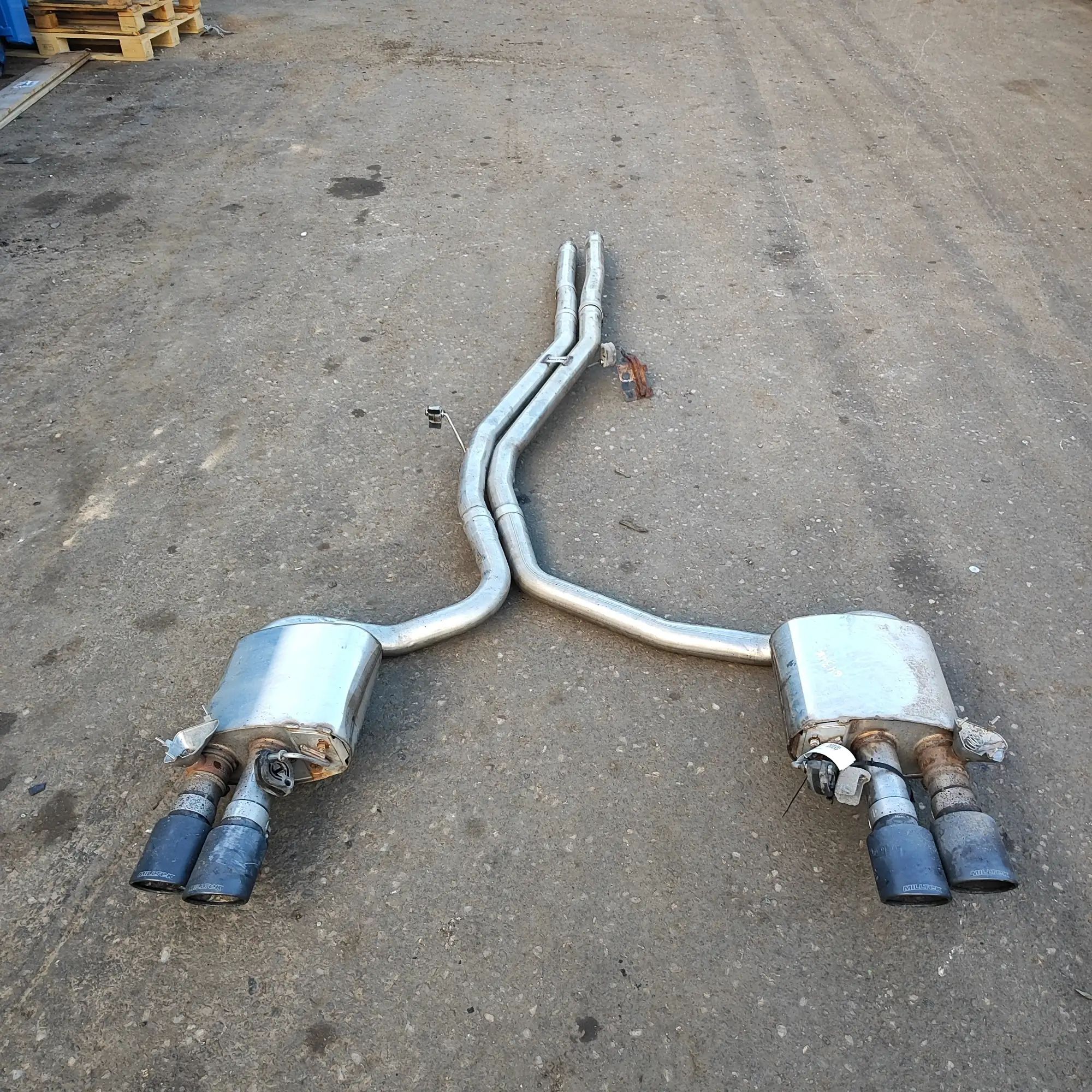 Audi A5 (B9) Exhaust Exhaust AUDI A5 (F53) (2016-...)

Generation: A...