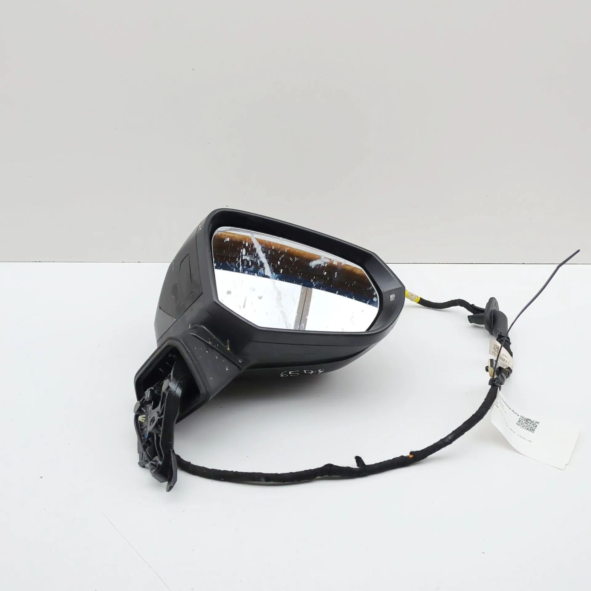 Audi Q3 (F3) Right Side Wing Mirror 83B857410H Right Side Wing Mirror AUDI Q3 (F3) ...