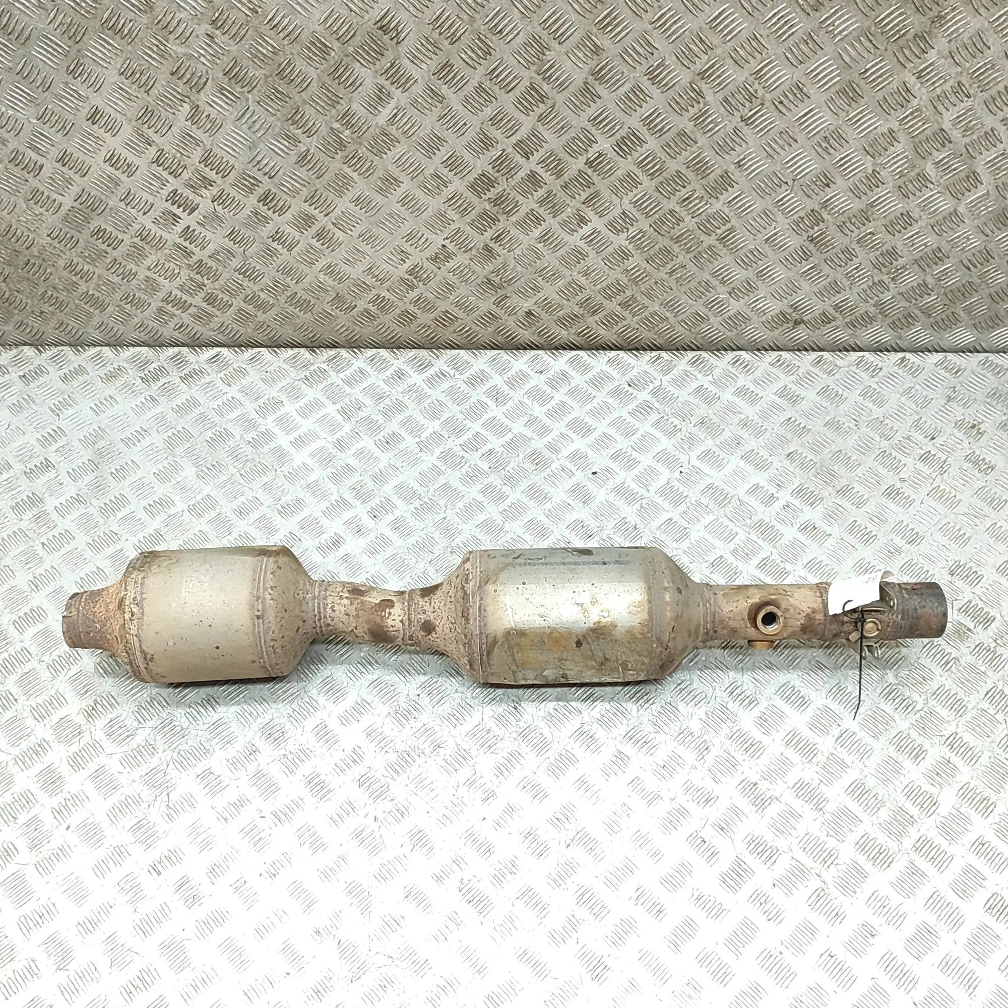 Volkswagen Crafter Catalyst Converter 7LA131780B, 2N0131701D Catalyst Converter VW CR...