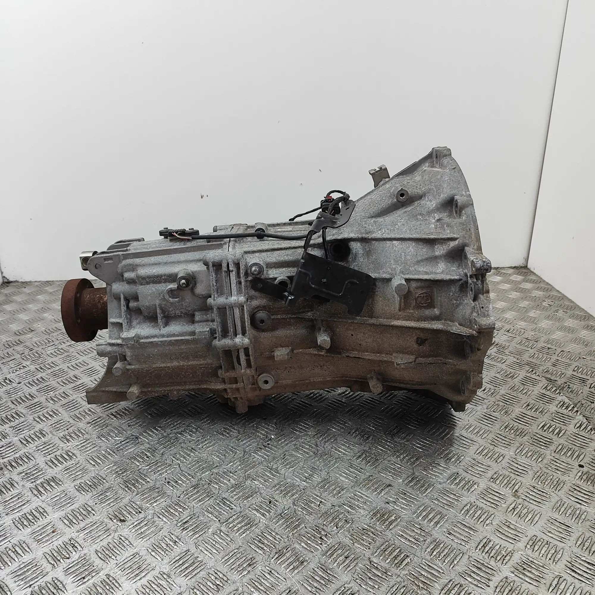 Jaguar XE Gearbox 1089301126, ZF6S-45, GX73-7003-BB, T2H16180, 10...