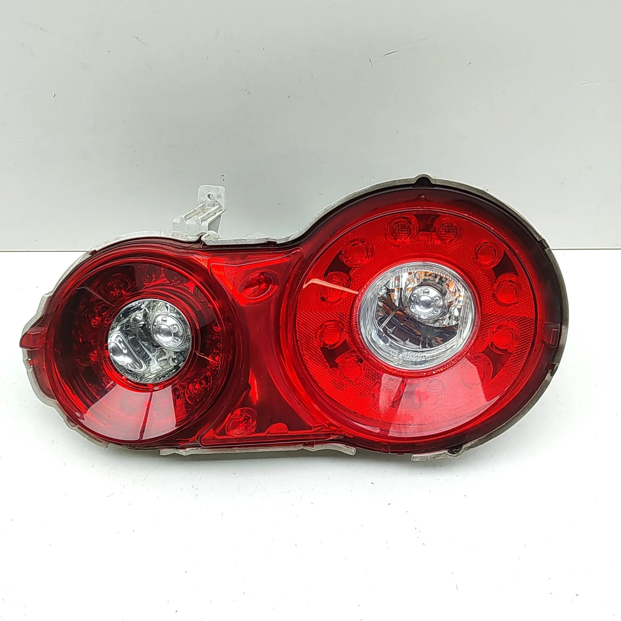 Nissan GT-R Rear Right Tail Light 26550-KB50A Rear Right Tail Light NISSAN GT-R (...