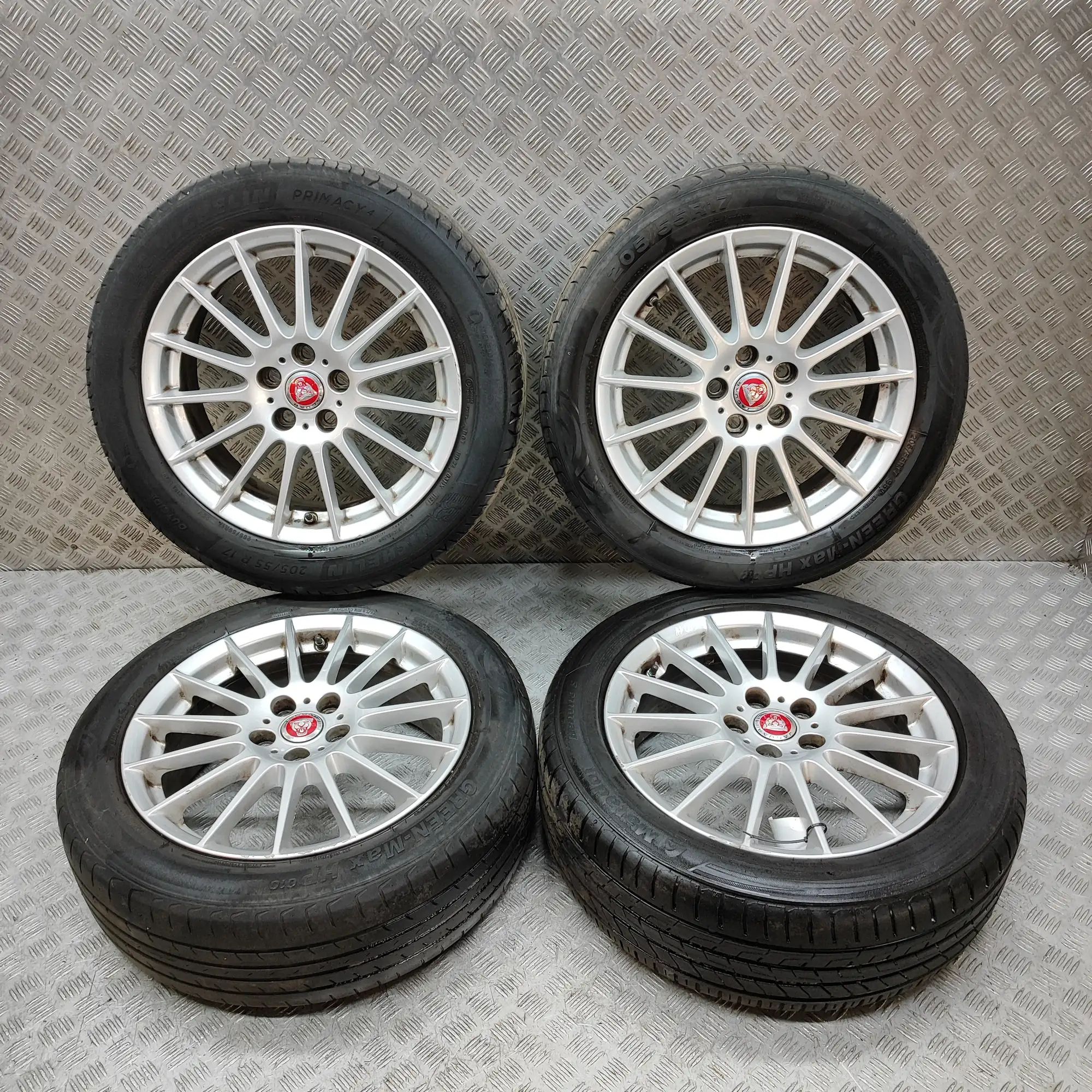 Jaguar XE Alloy Wheel Set GX73-1007-TA Alloy Wheel Set JAGUAR XE (X760) (...
