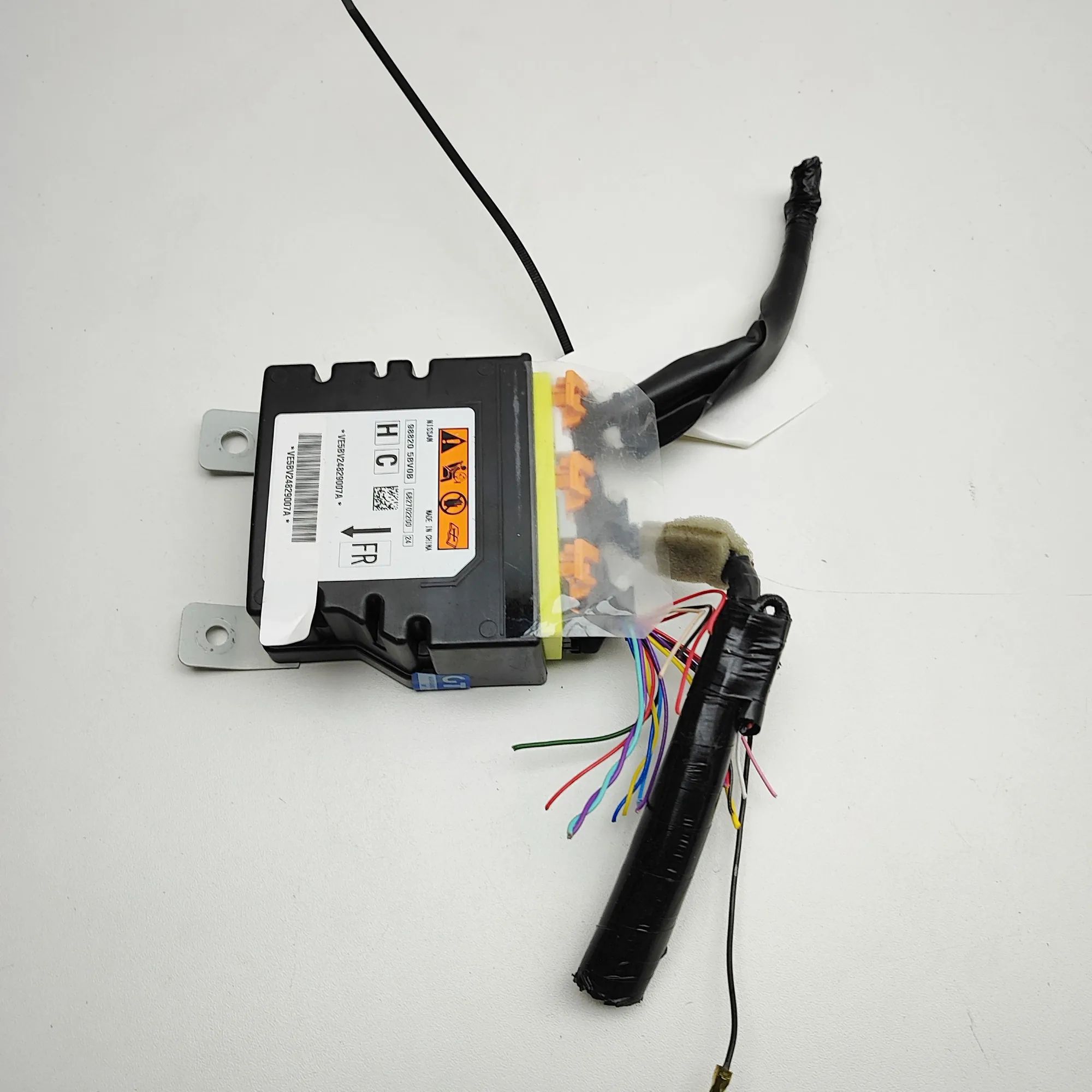 Nissan Ariya SRS Control Unit 98820-5BV0B SRS Control Unit NISSAN ARIYA (FE0)...