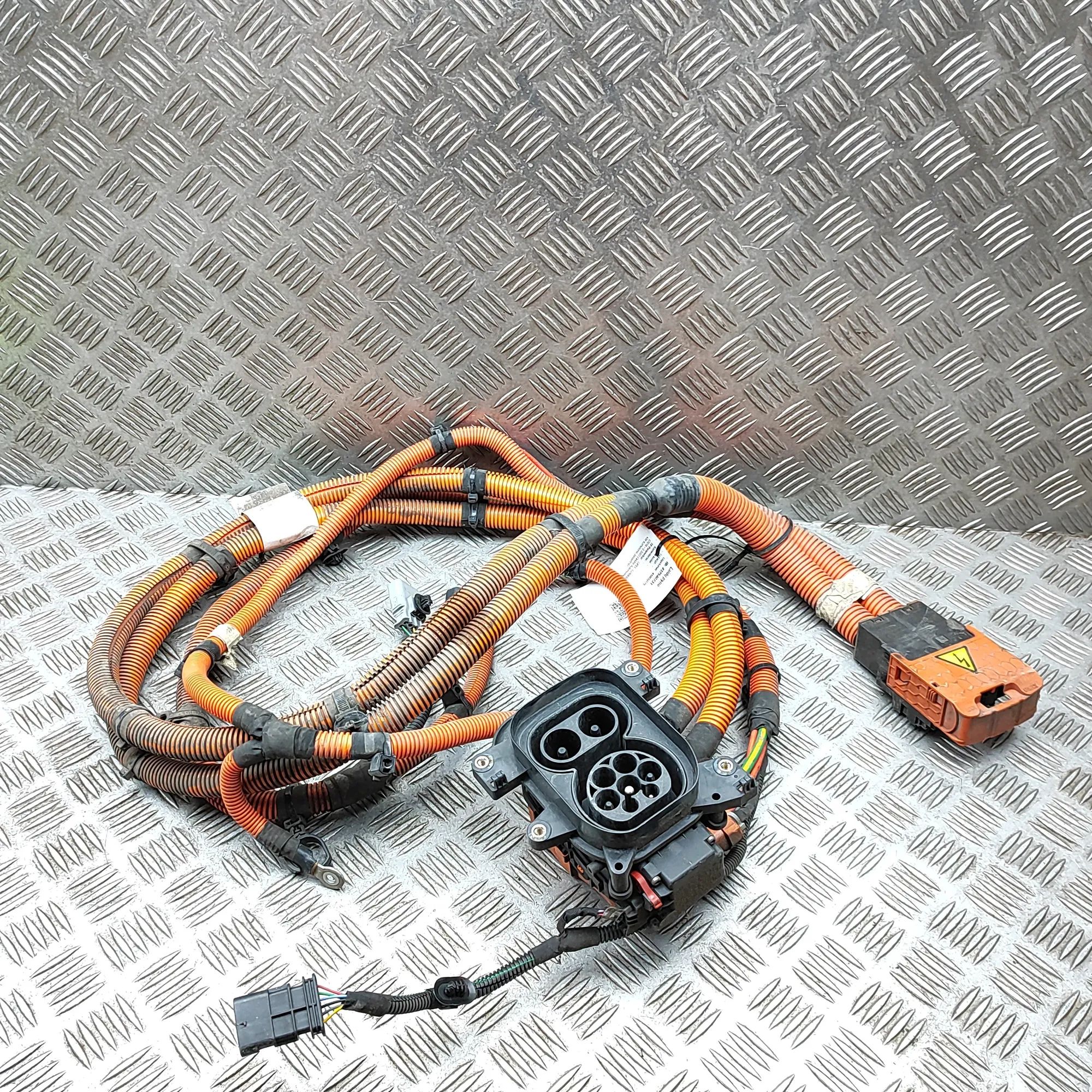 Opel Combo (E) Battery Charging Cable