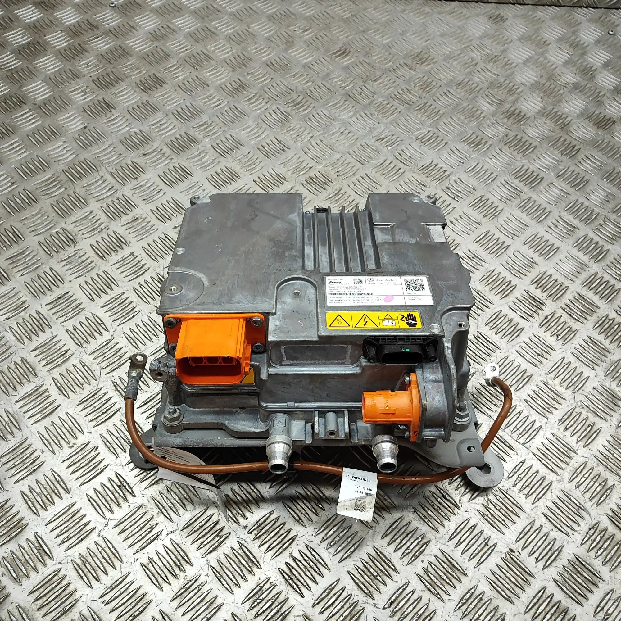 Mercedes-Benz GLB / EQB (X247) Invertteri A0009015211, A0009023282, A0009009935 Inverter ...