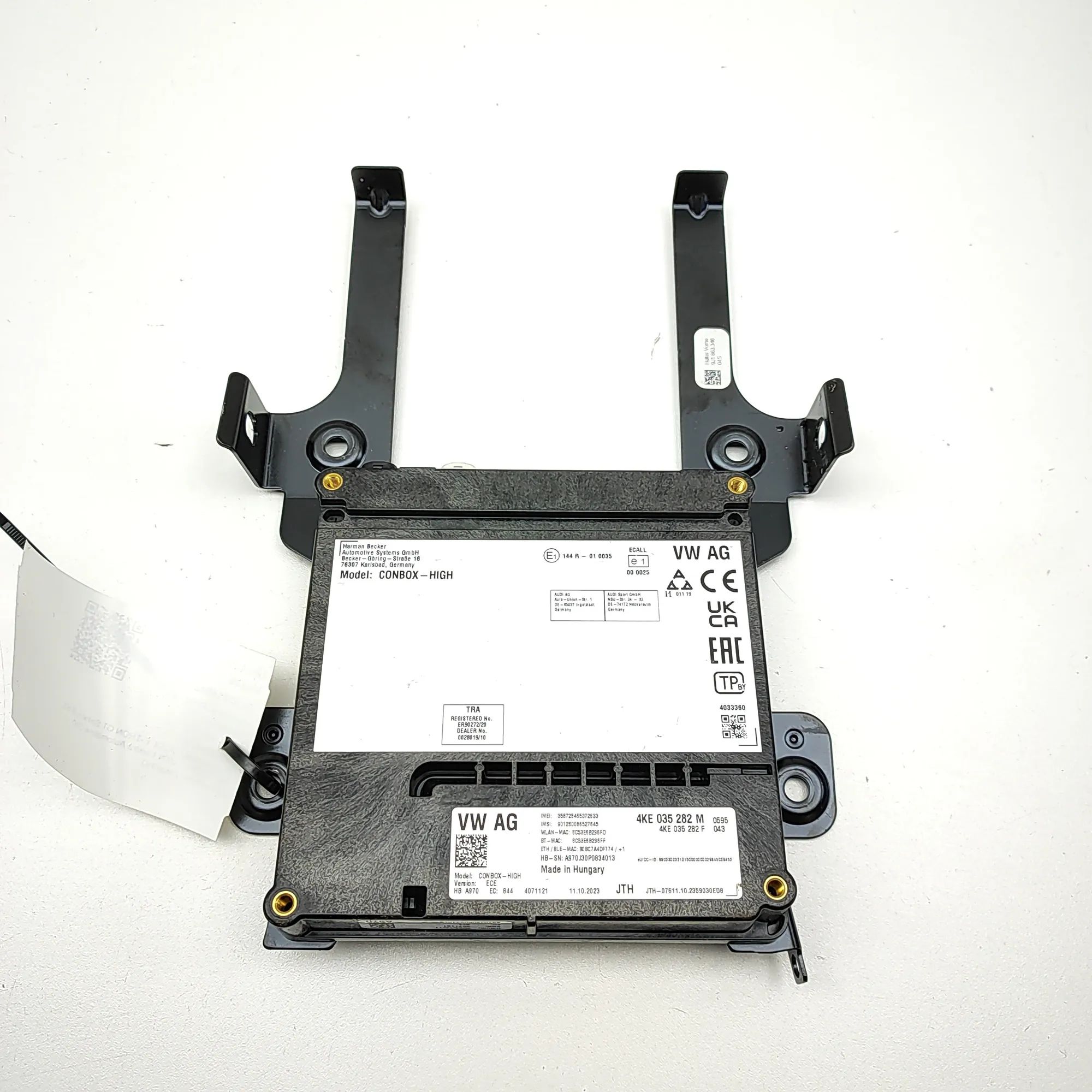 Audi e-tron GT (FW) Bluetooth Control Unit 4KE035282F, 4KE035282M Bluetooth Control Unit A...