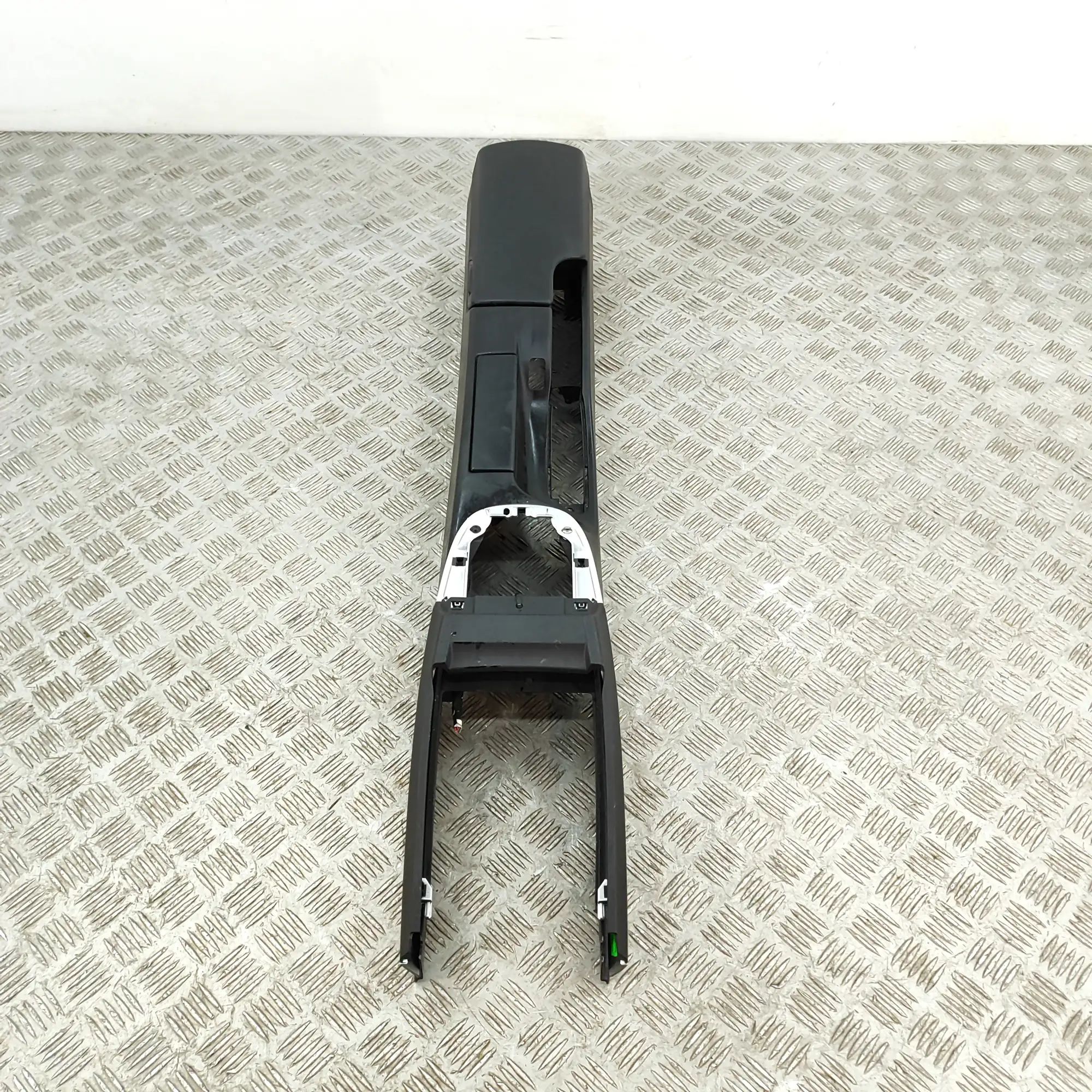 Porsche Boxster (987) center console 99755321101 Center Console PORSCHE BOXSTER (987...