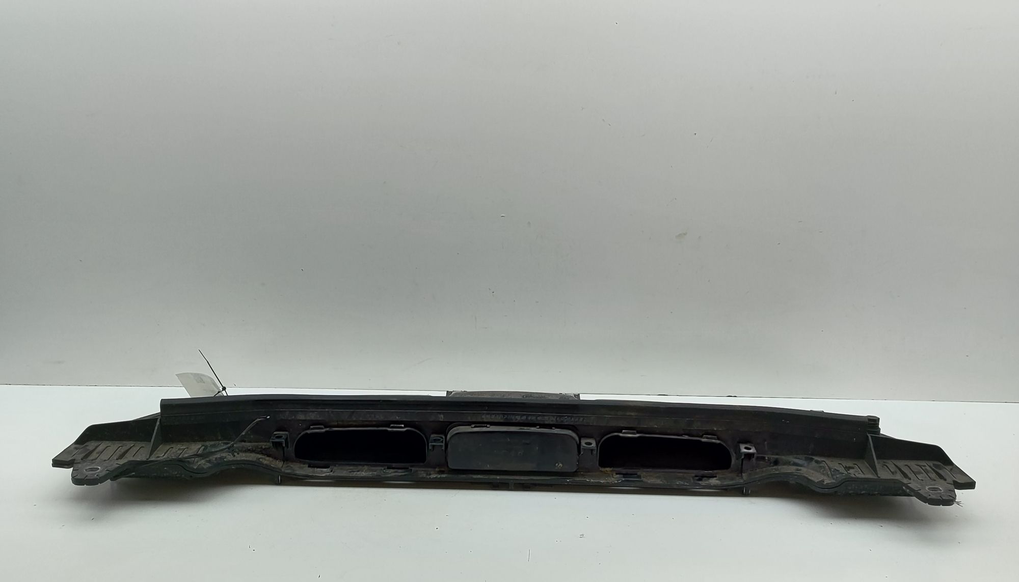 Mercedes-Benz GLE (W167) Slam Panel Frame Plastic Trim A1676209900, A1675054300 Slam Panel Frame Plast...