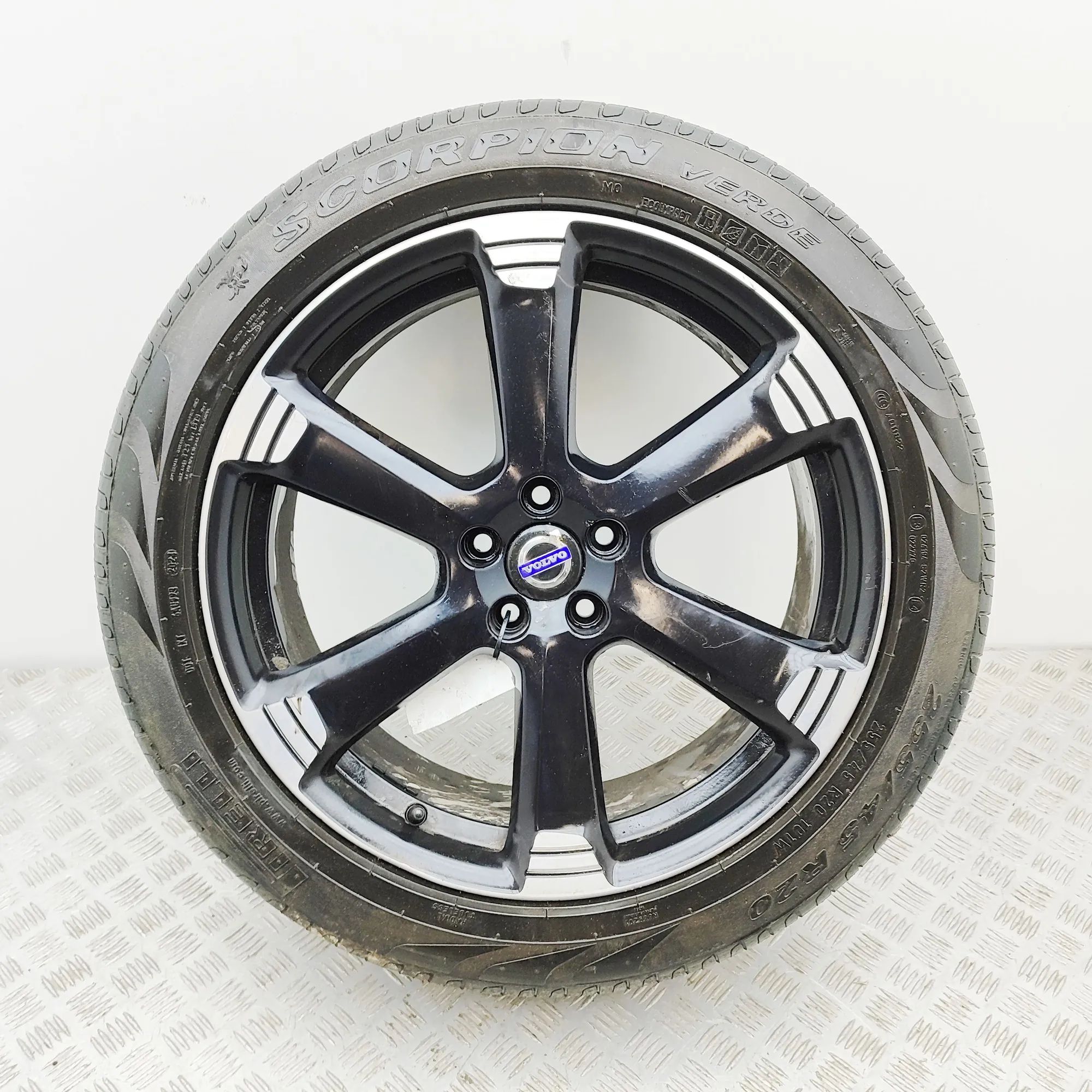 Volvo XC60 Alloy Wheel 31399388 Alloy Wheel VOLVO XC60 (2008-2017)

Pa...