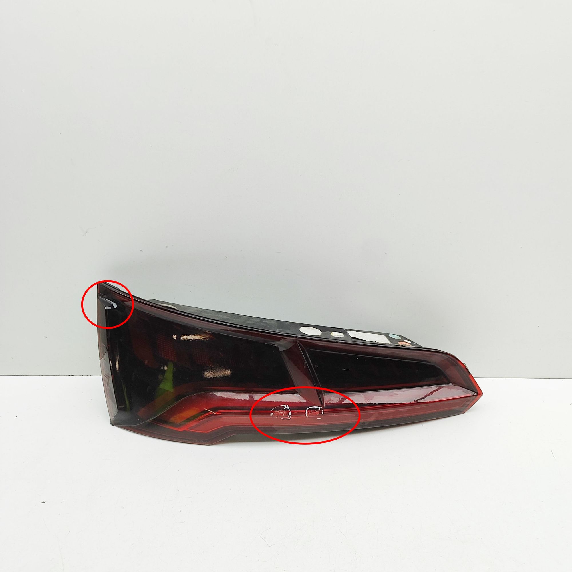 Audi Q5 (8R) Rear Left Tail Light 80A945093B Rear Left Tail Light AUDI Q5 (FY) (2...