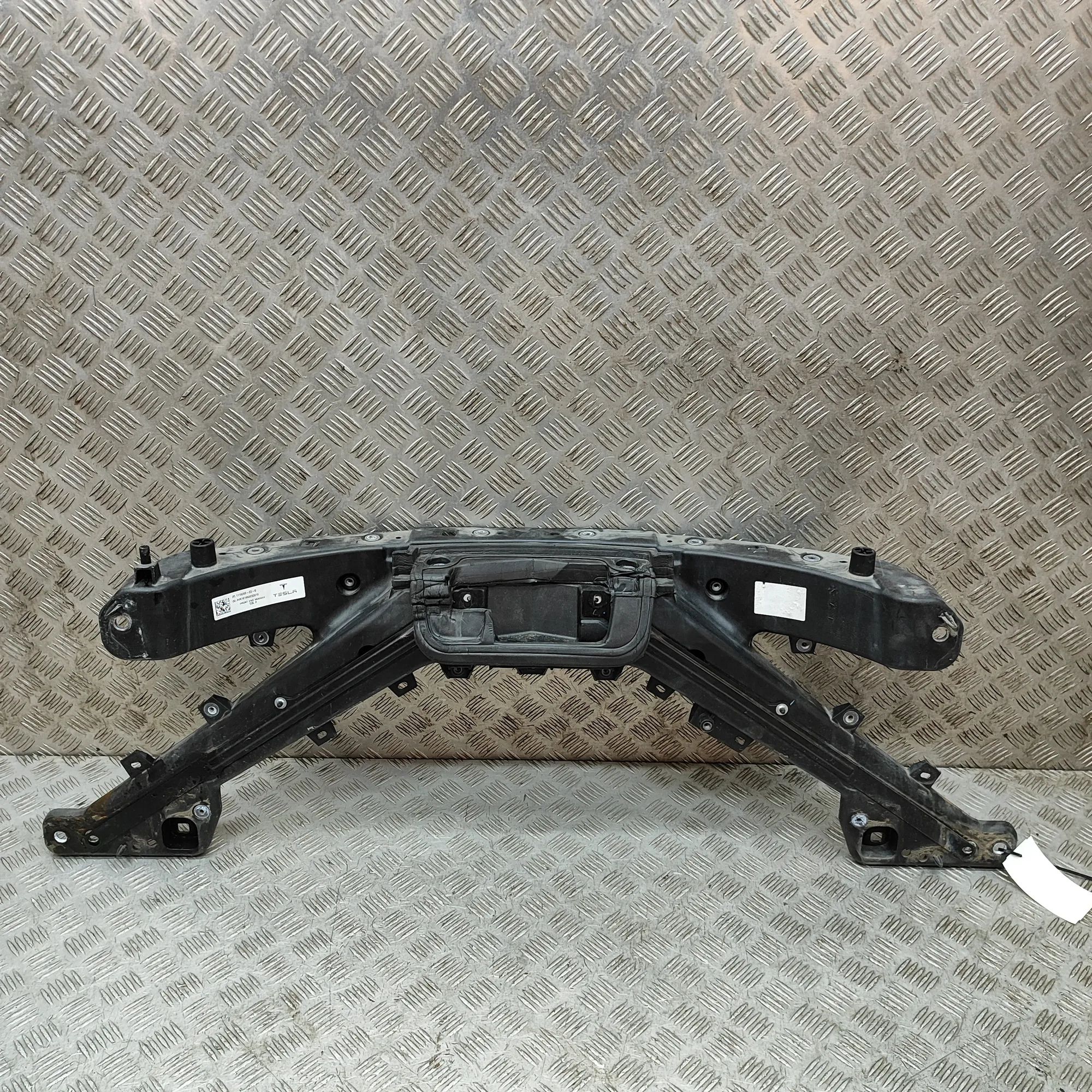 Tesla Model 3 Slam Panel Frame Upper Part 1118289-23-G Slam Panel Frame Upper Part TESLA ...