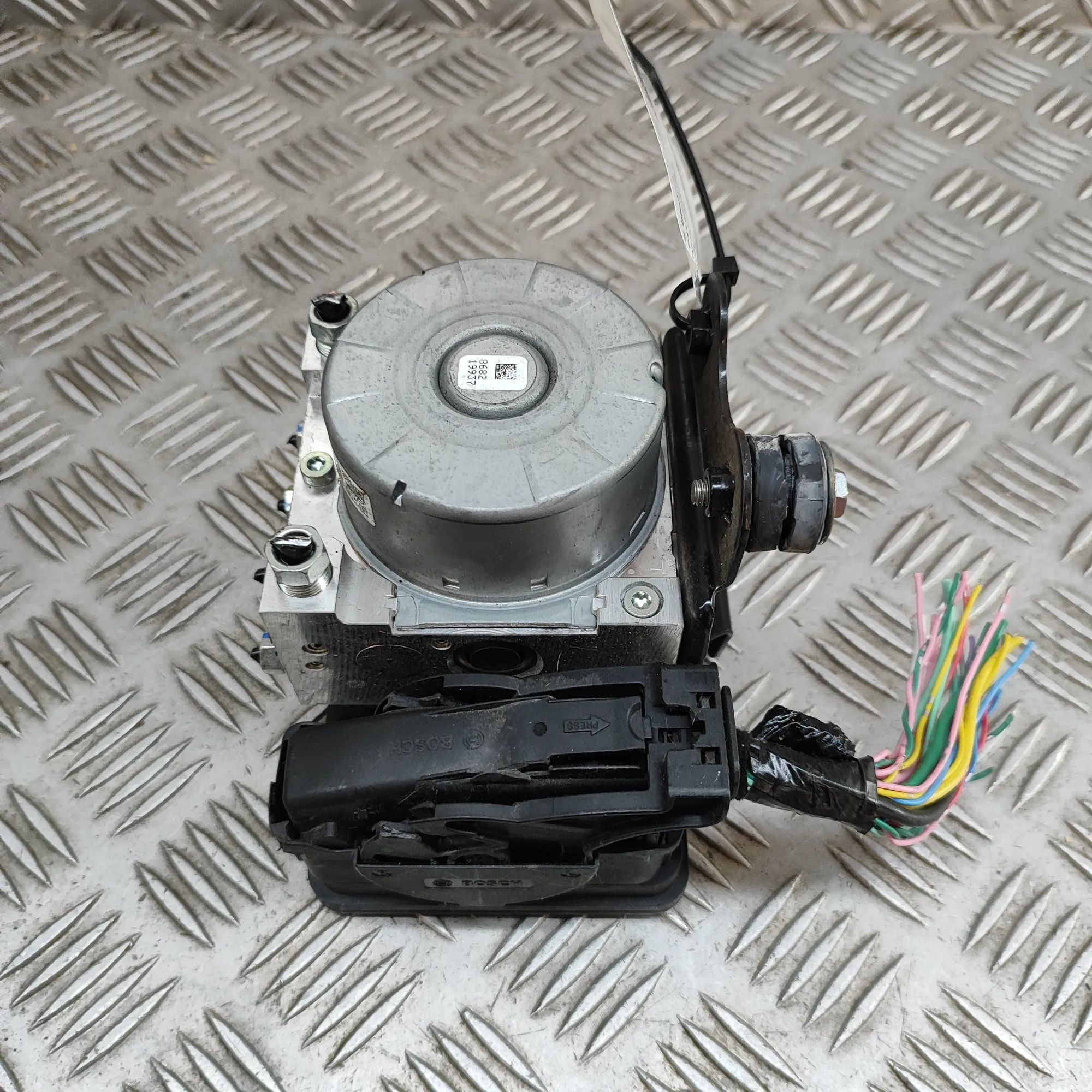 Honda HR-V / e:Ny1 ABS hydraulic pump 57110-31A-G011-M1 ABS Pump HONDA E:NY1 (2023-.....