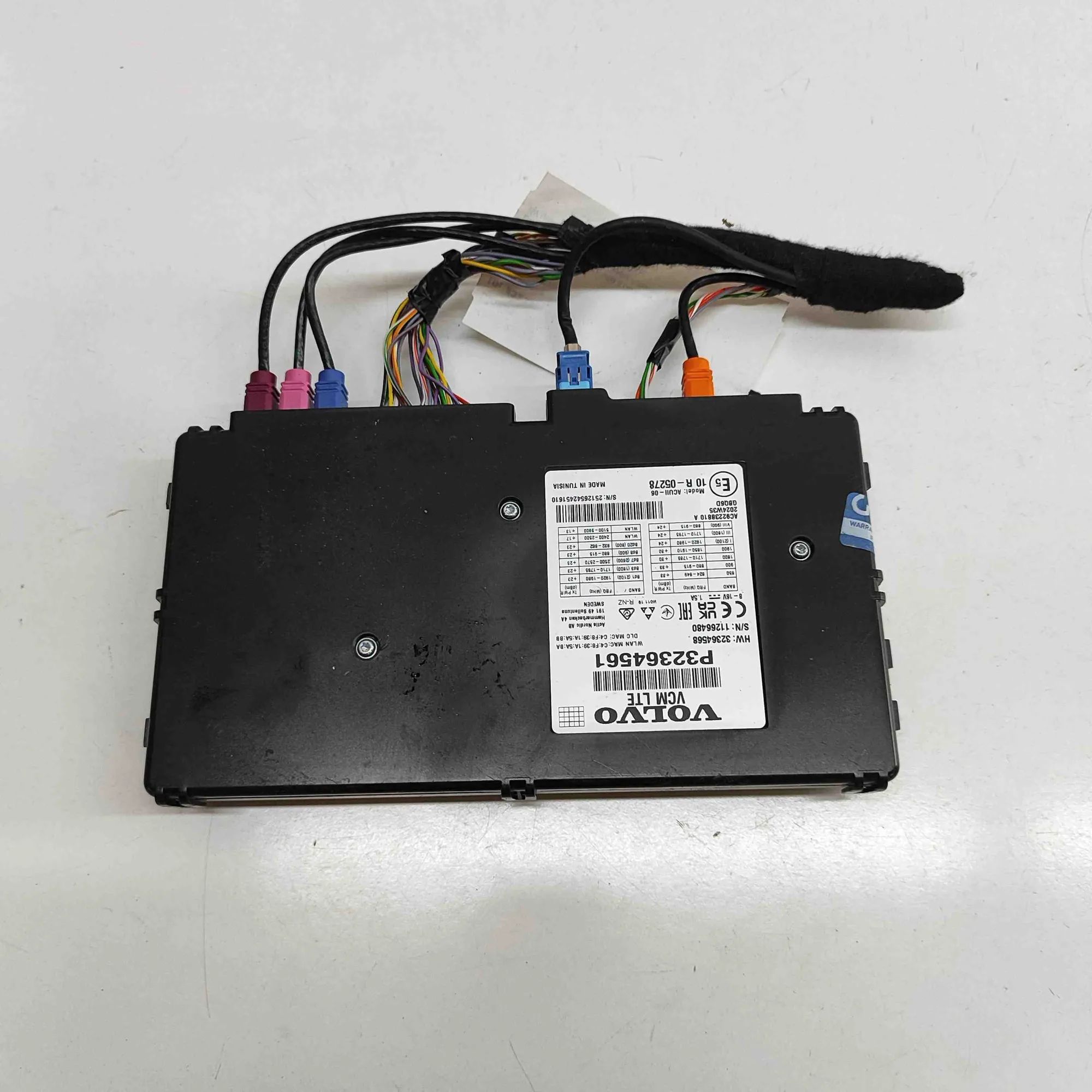 Volvo S60 Bluetooth Control Unit 32364568, 32364561 Bluetooth Control Unit VOLVO...
