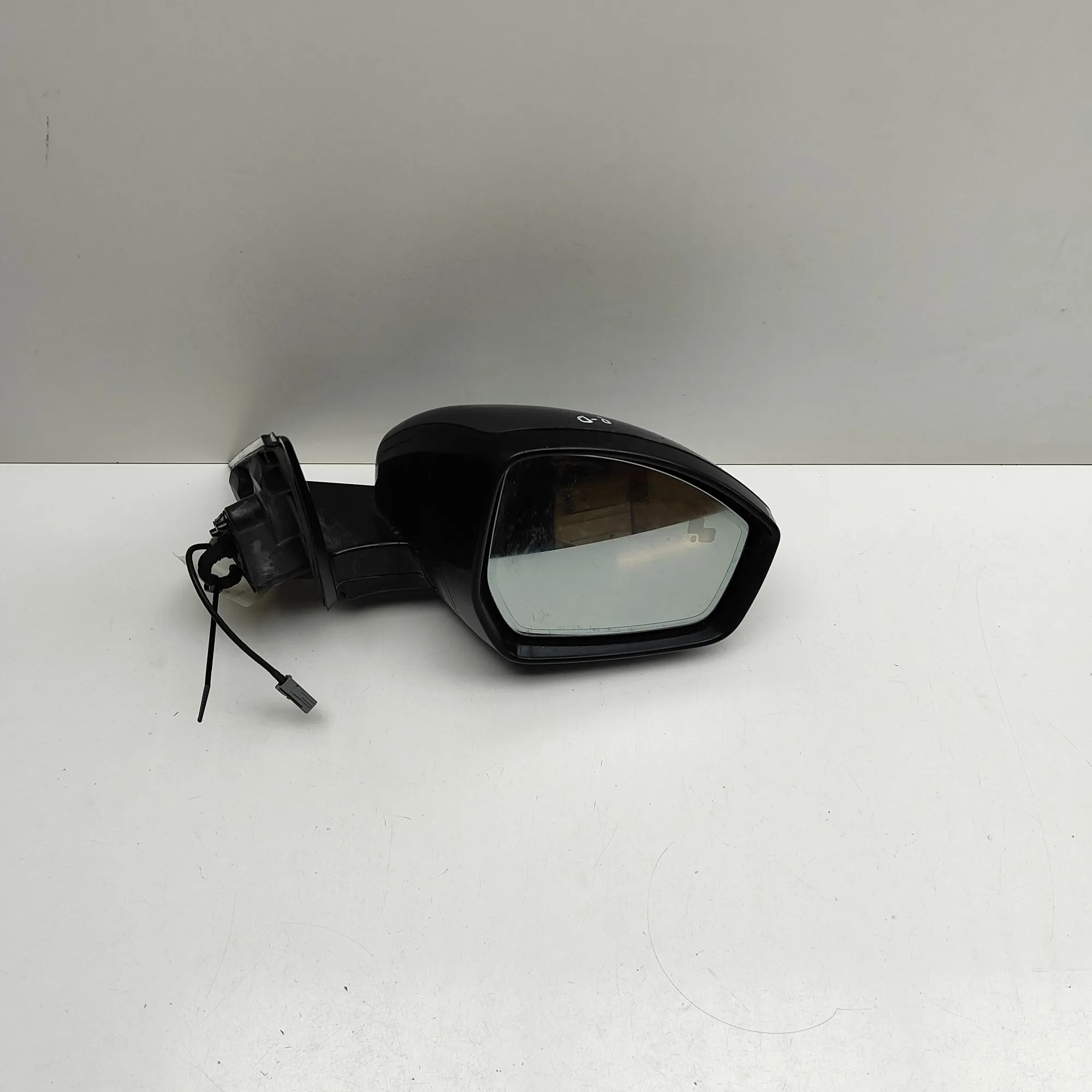 Jaguar F-Pace Right Side Wing Mirror HK83-17E698-LAA Right Side Wing Mirror JAGUAR F...