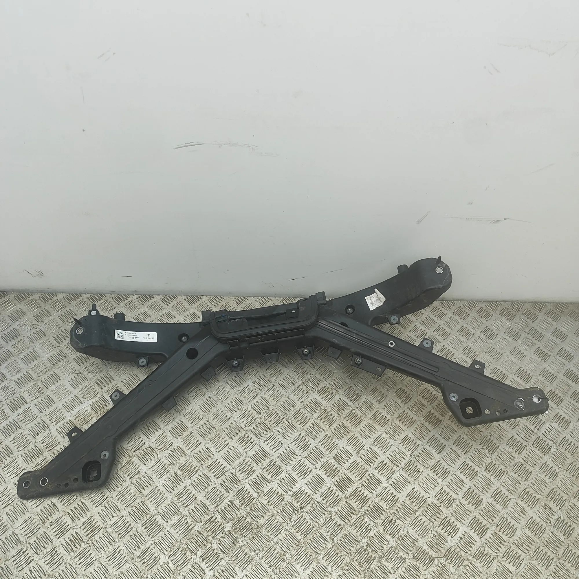 Tesla Model 3 Slam Panel Frame Upper Part 1118289-00-H, 1083501-00-B Slam Panel Frame Upp...