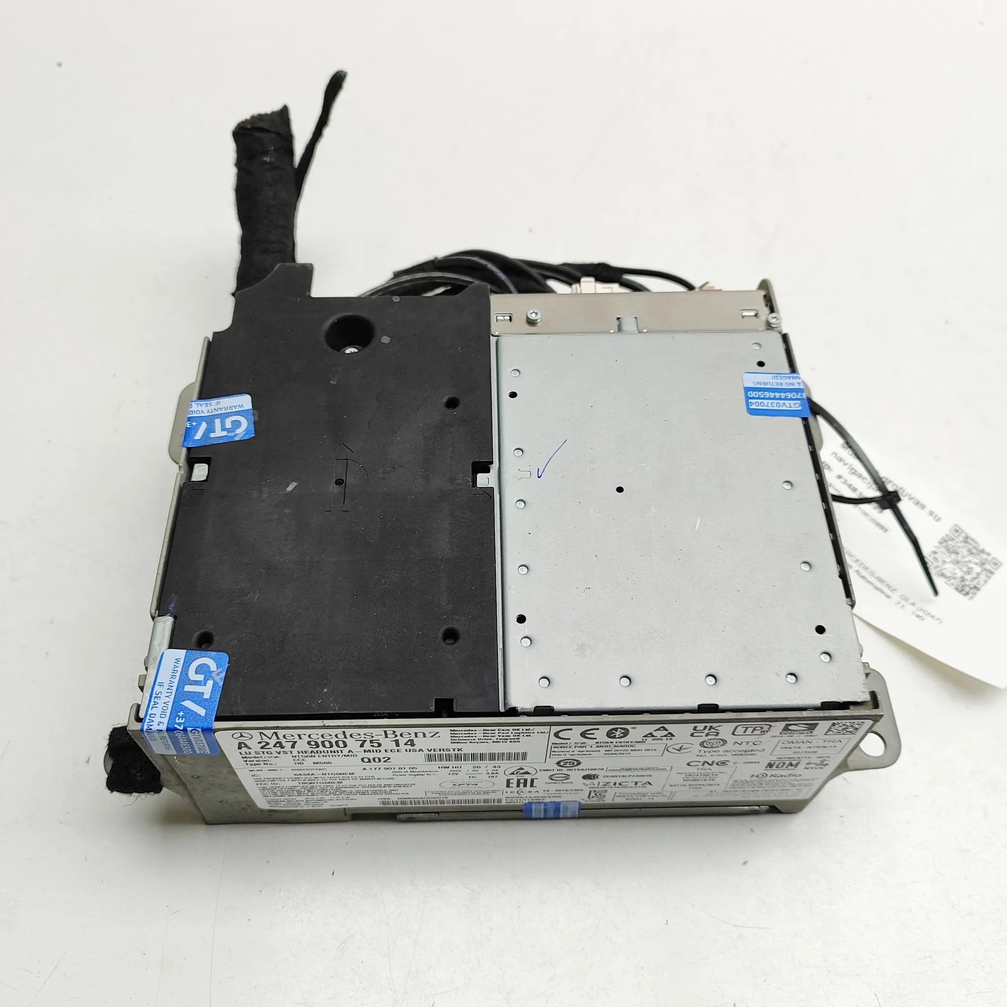 Mercedes-Benz GLA / EQA (H247) Music Navi CD Radio Player Head Unit A1779018105, A2479007514 Music Navi CD Radio Pl...