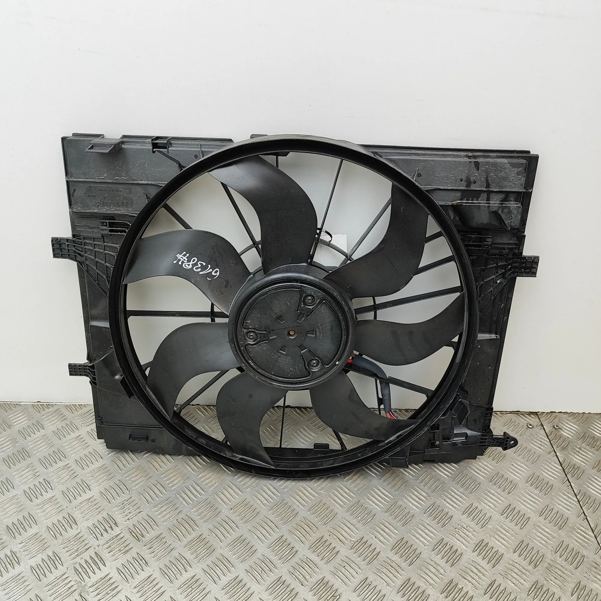 Mercedes-Benz GLC (X253) Engine Cooling Fan Shroud 0130707483, 3135104282, A0999063802 Engine Cool...